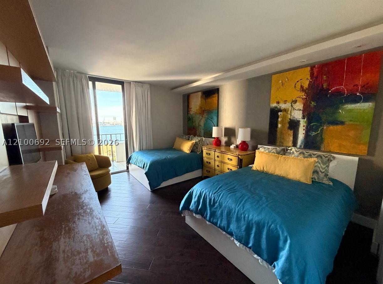 image Brickell Key One10