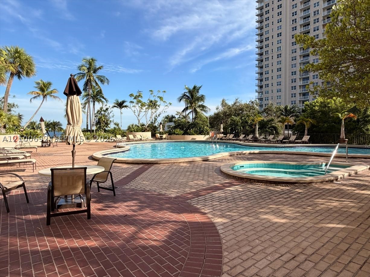 image Brickell Key One13