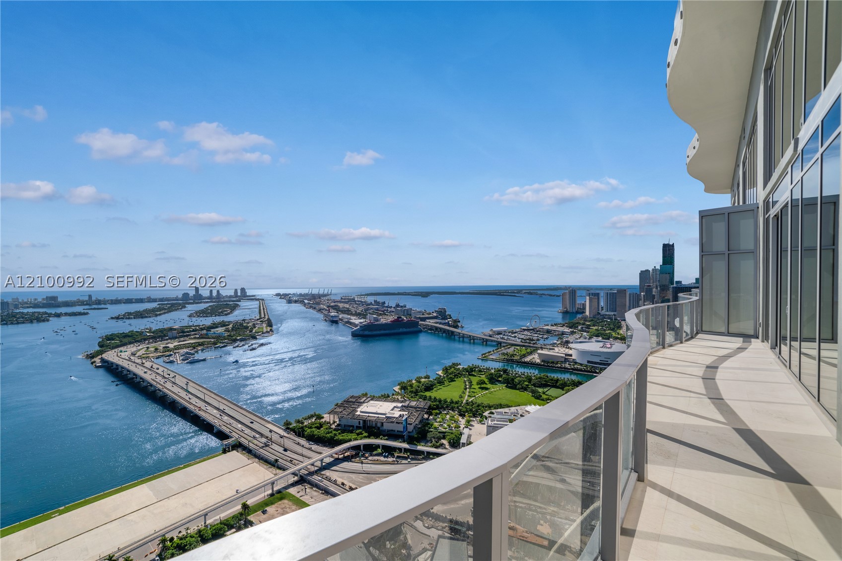 image Casa Bella Residences16