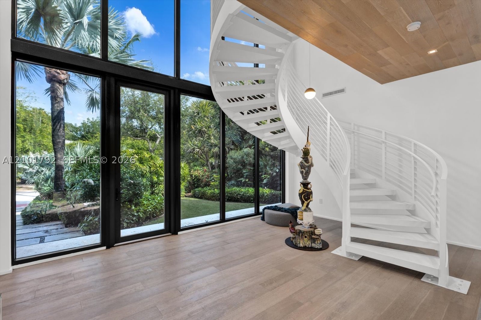 4322 Nautilus Dr Miami Beach, FL 33140
