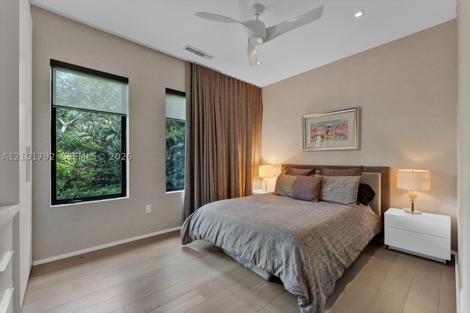 4322 Nautilus Dr Miami Beach, FL 33140