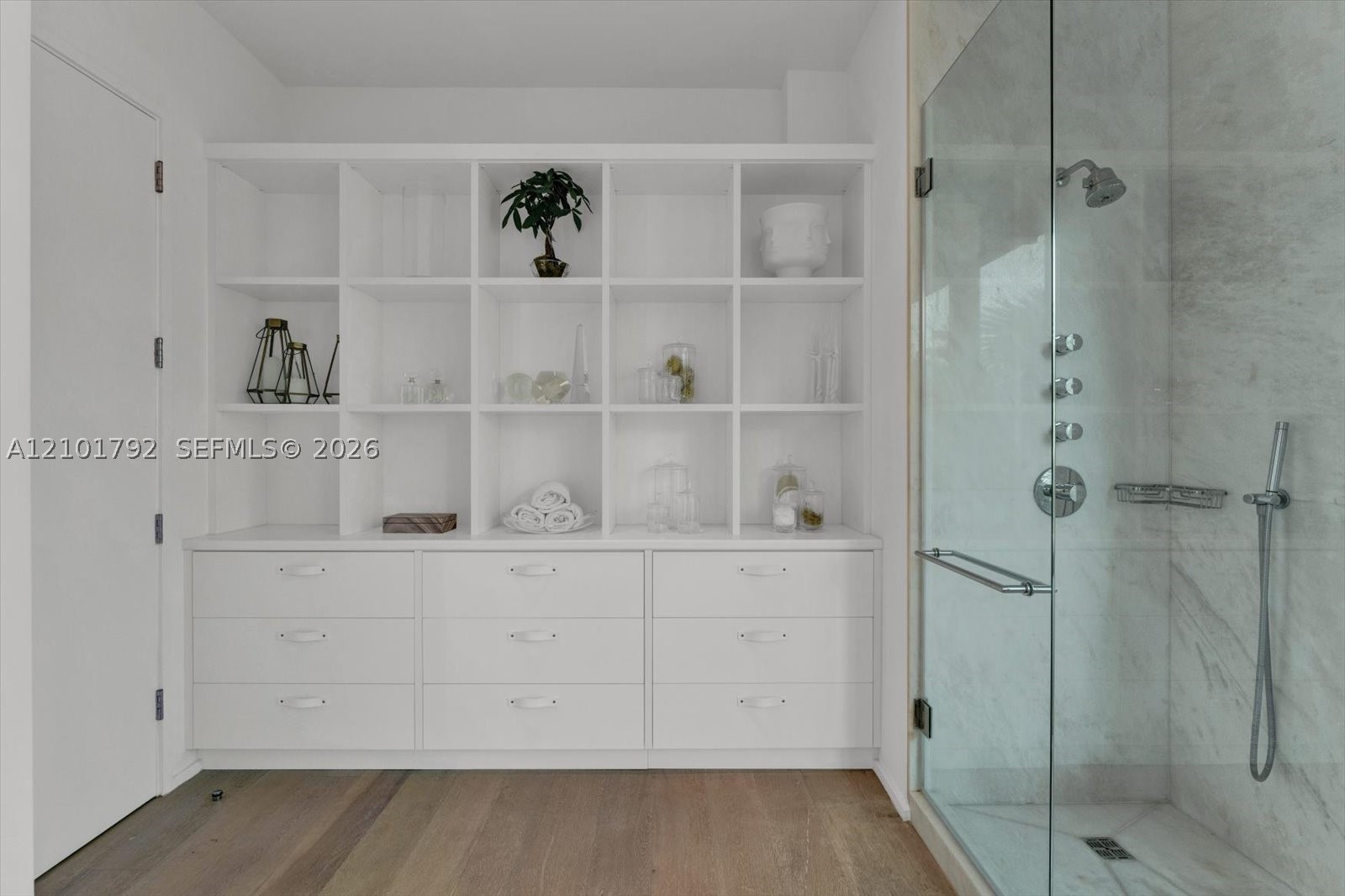 4322 Nautilus Dr Miami Beach, FL 33140