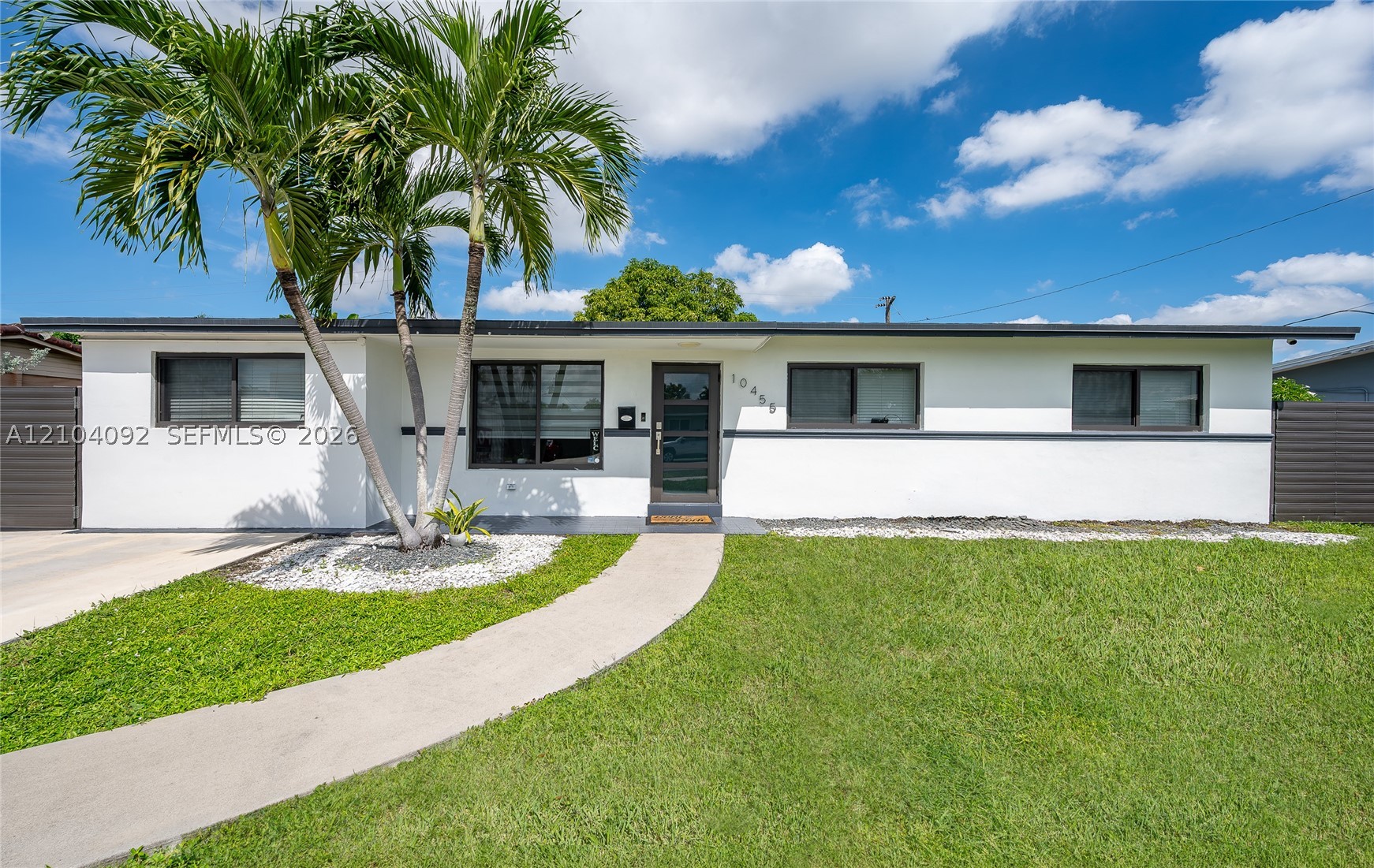 10455 SW 43rd Ter