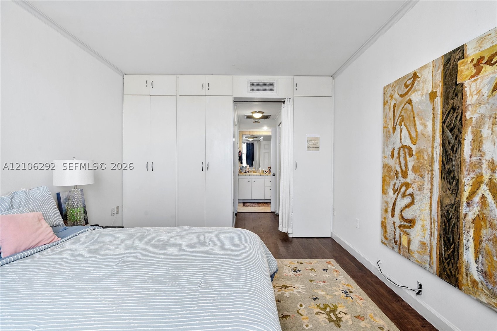 image Arlen House Condo22