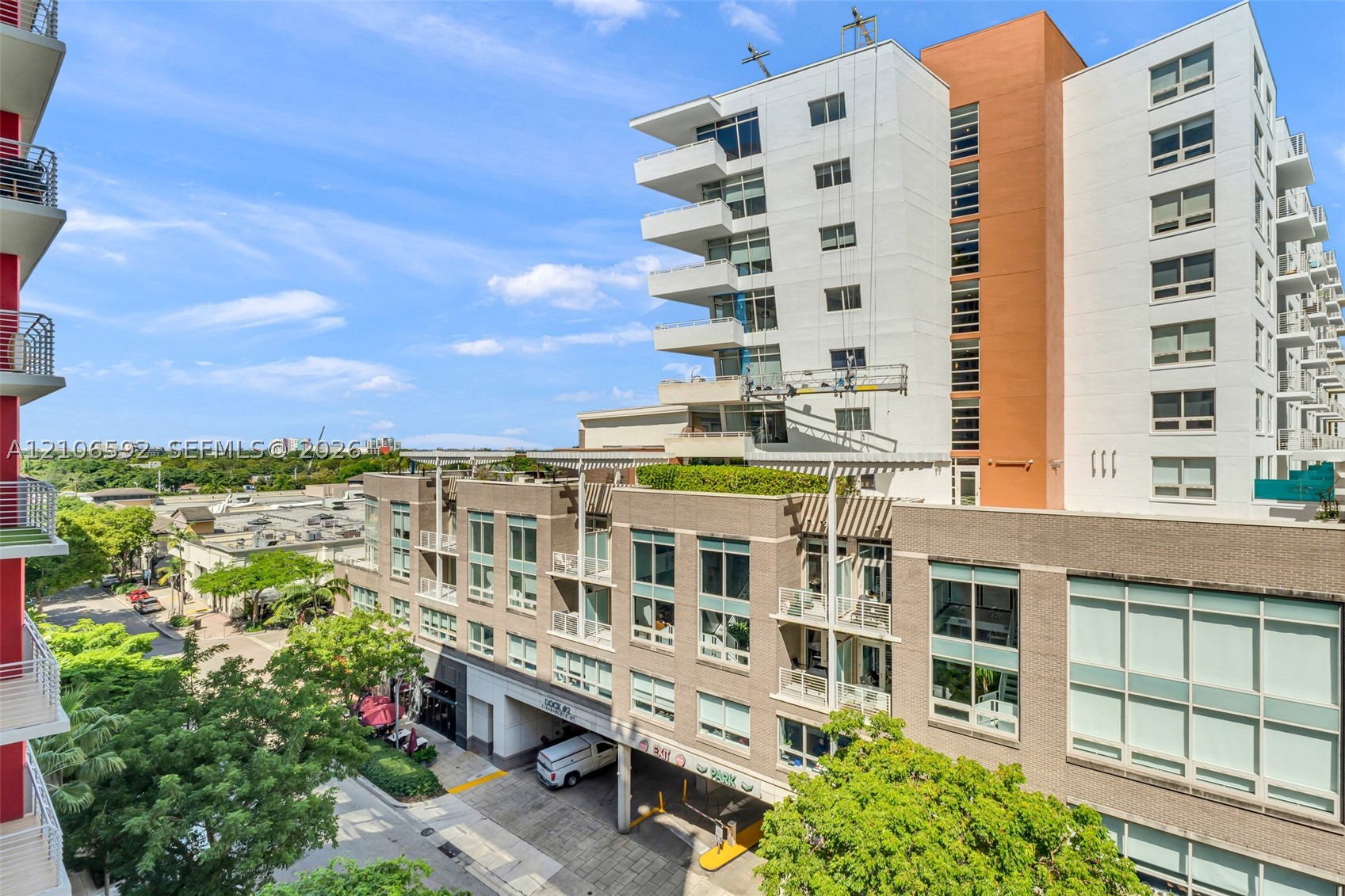 image The Standard Residences Midtown Miami27