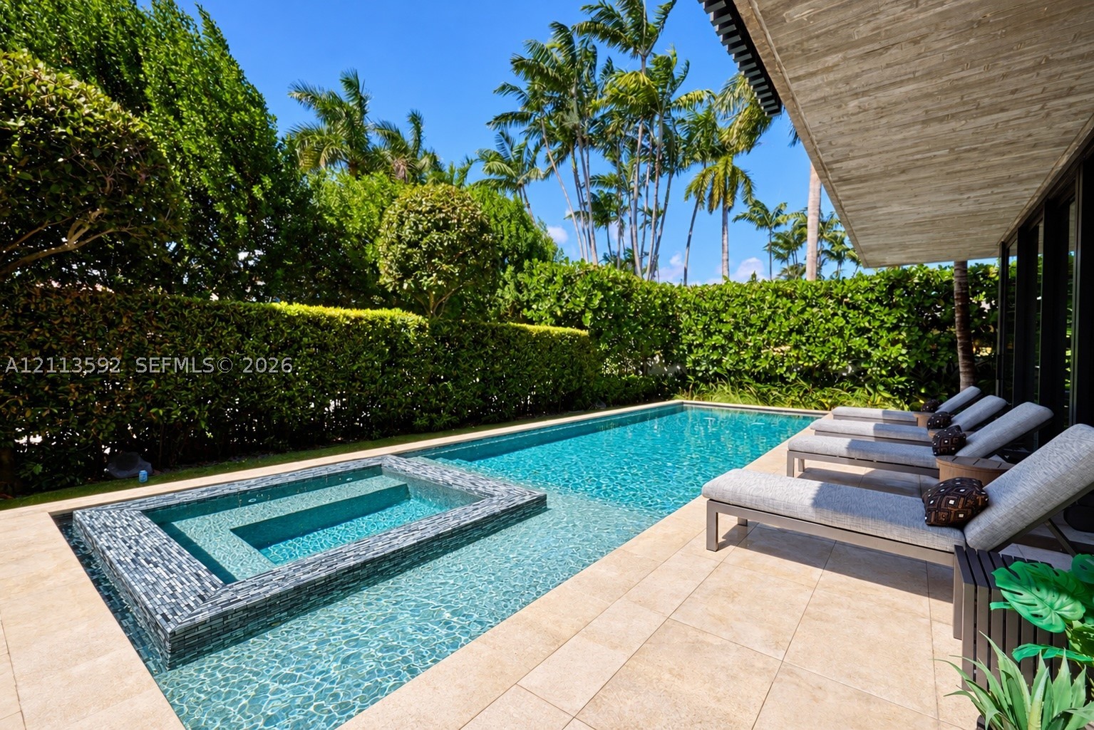 705 W Dilido Dr Miami Beach, FL 33139