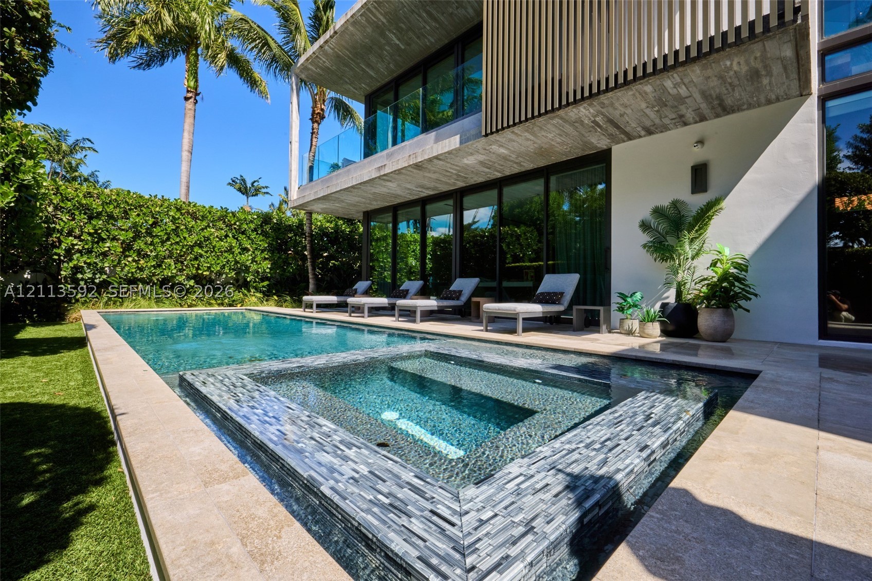 705 W Dilido Dr Miami Beach, FL 33139