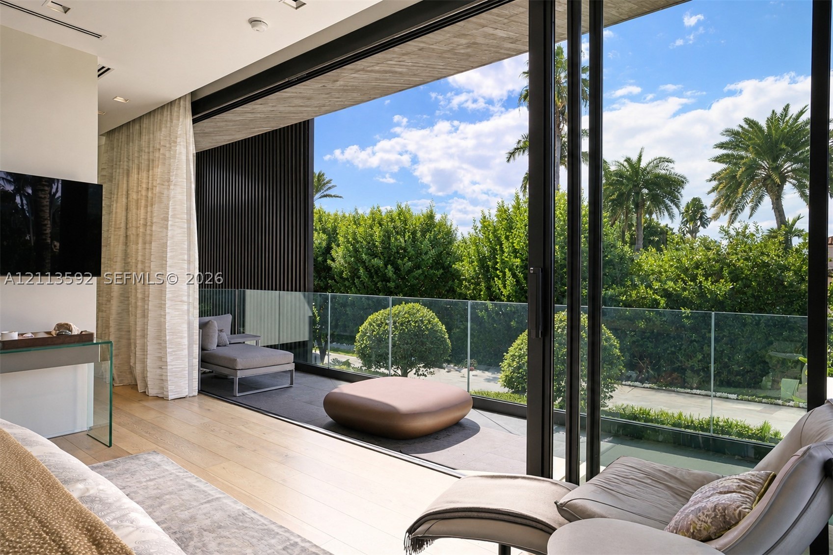 705 W Dilido Dr Miami Beach, FL 33139