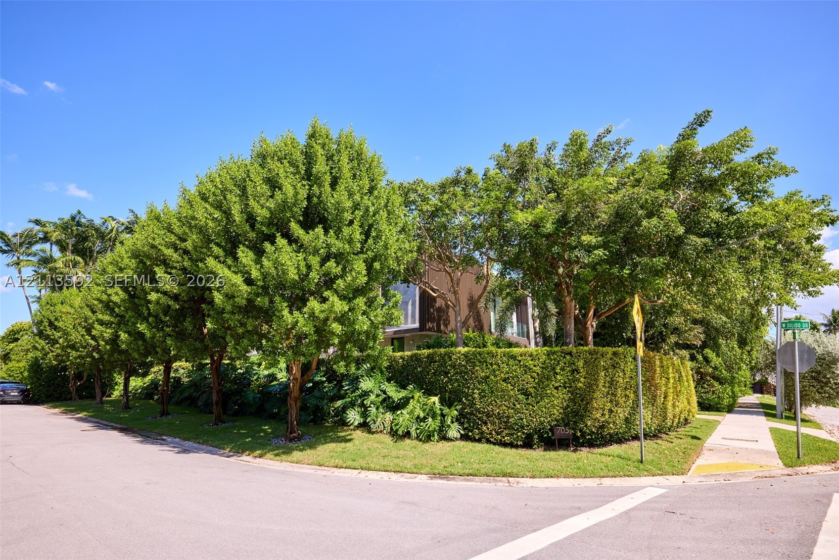 705 W Dilido Dr Miami Beach, FL 33139