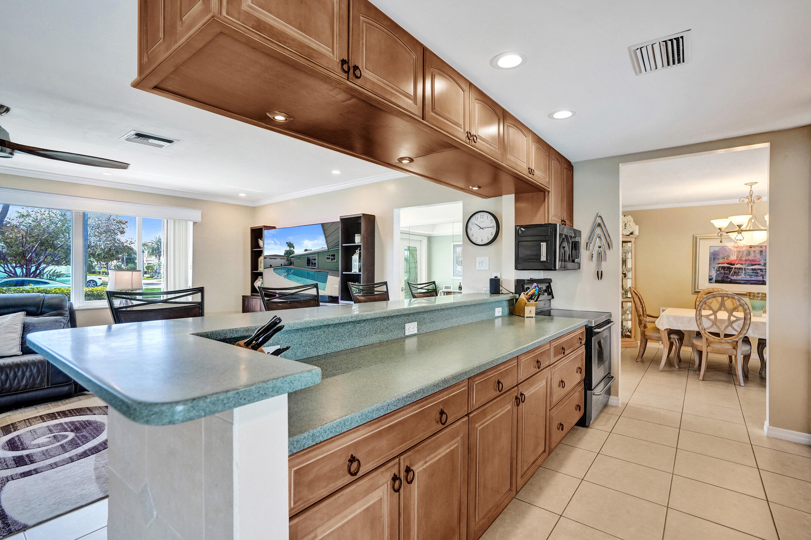 3001 NE 45th Lighthouse Point, FL 33064