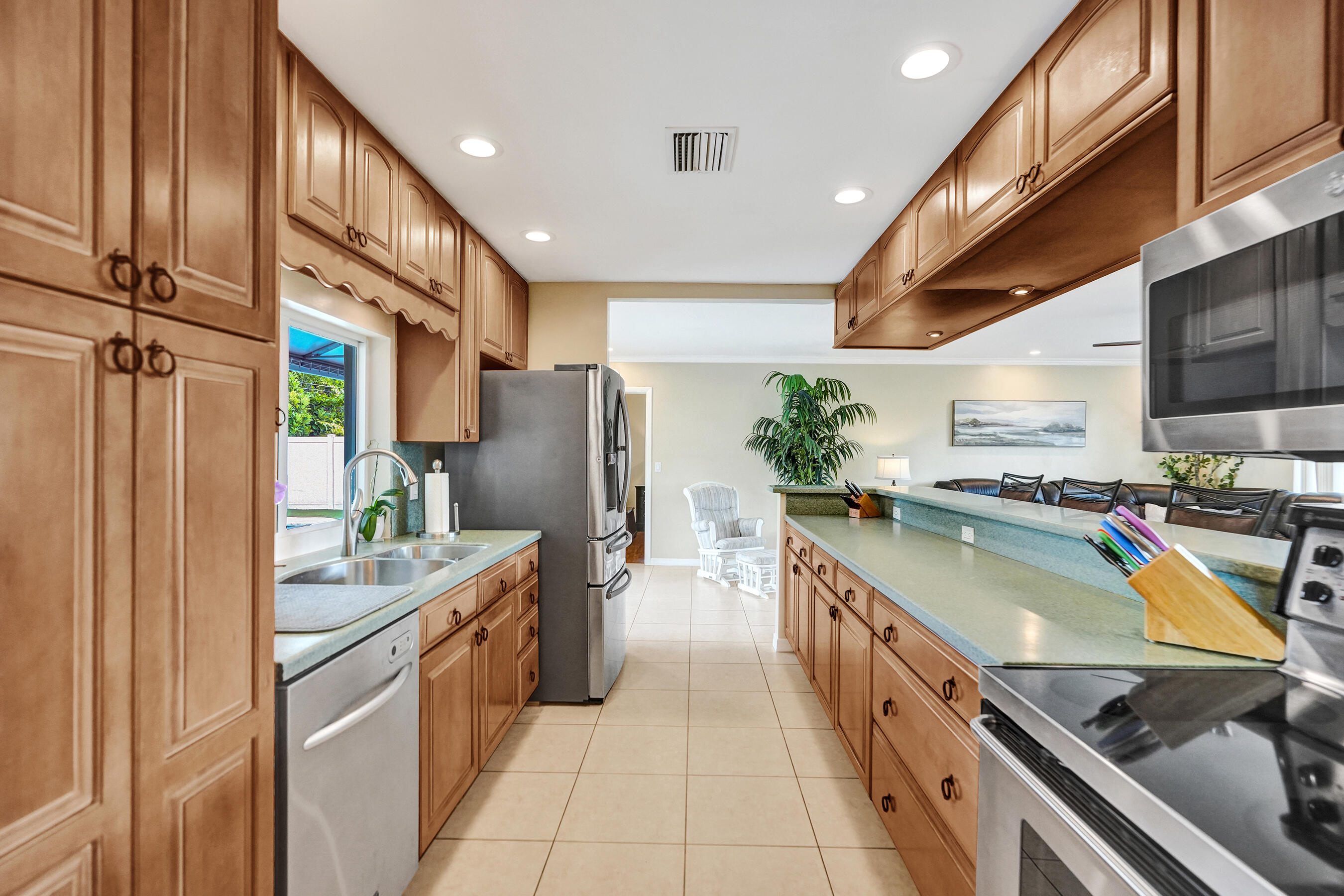 3001 NE 45th Lighthouse Point, FL 33064