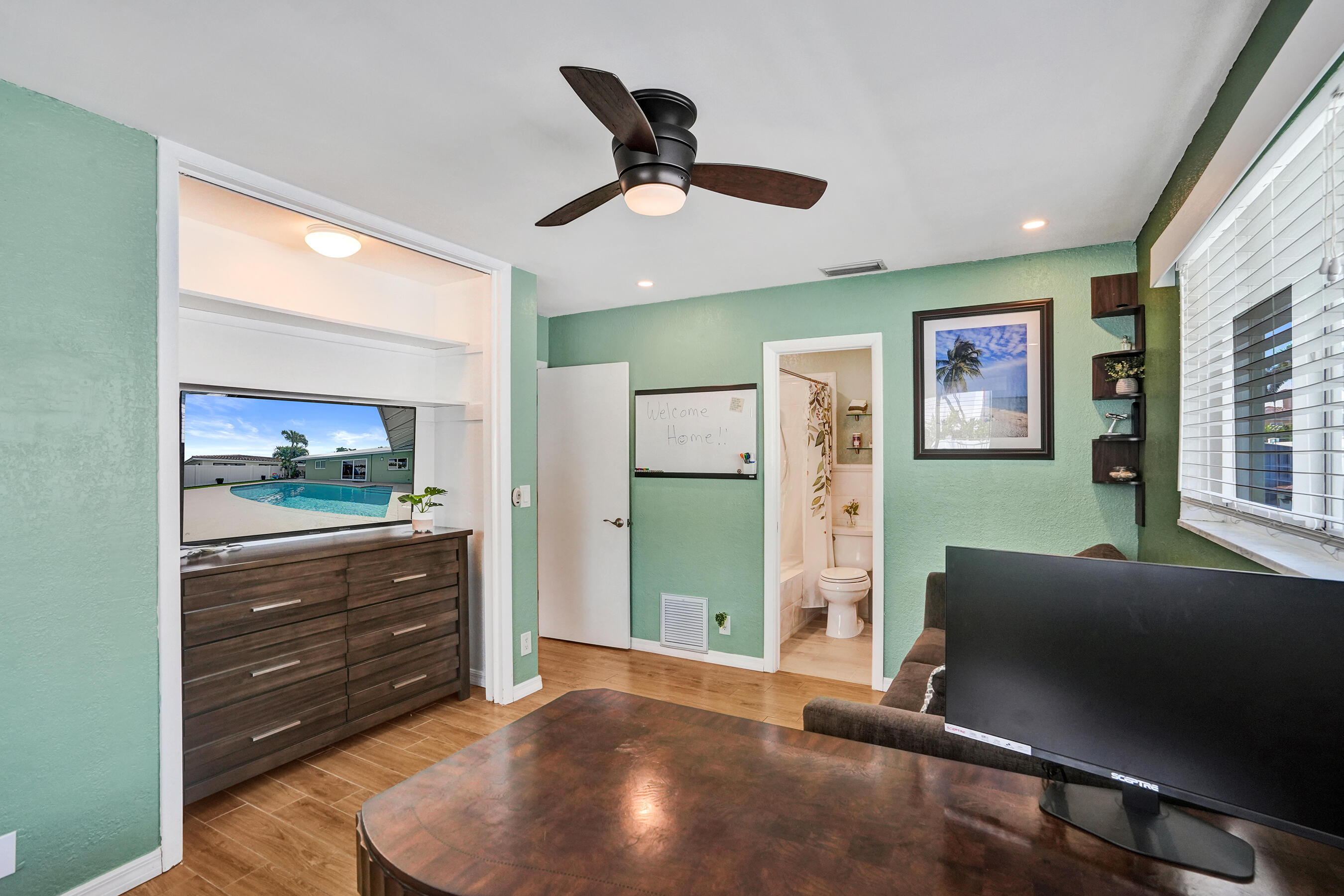 3001 NE 45th Lighthouse Point, FL 33064