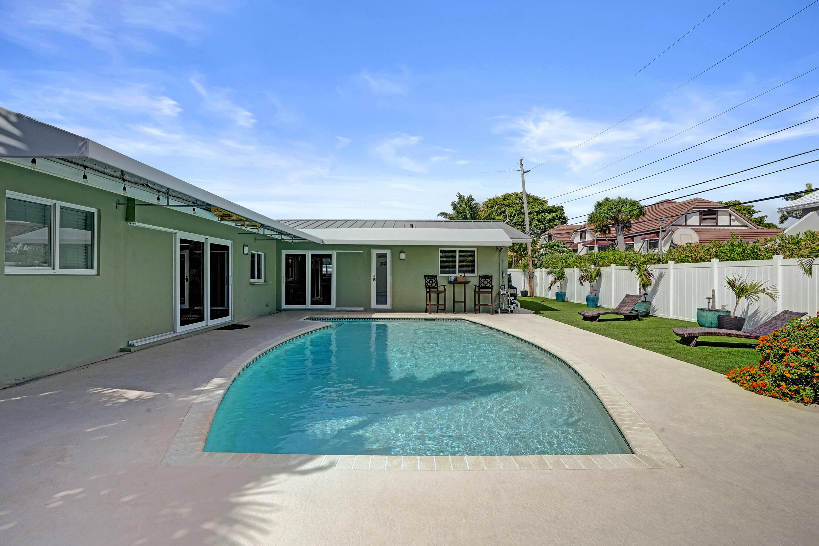 3001 NE 45th Lighthouse Point, FL 33064