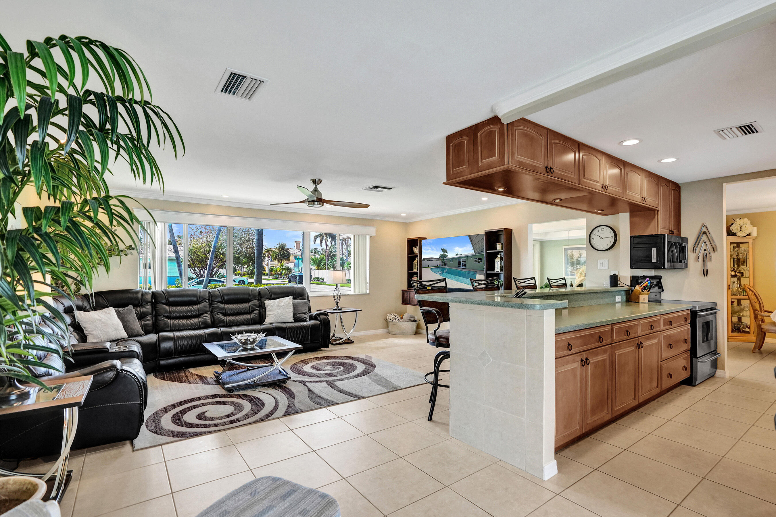 3001 NE 45th Lighthouse Point, FL 33064