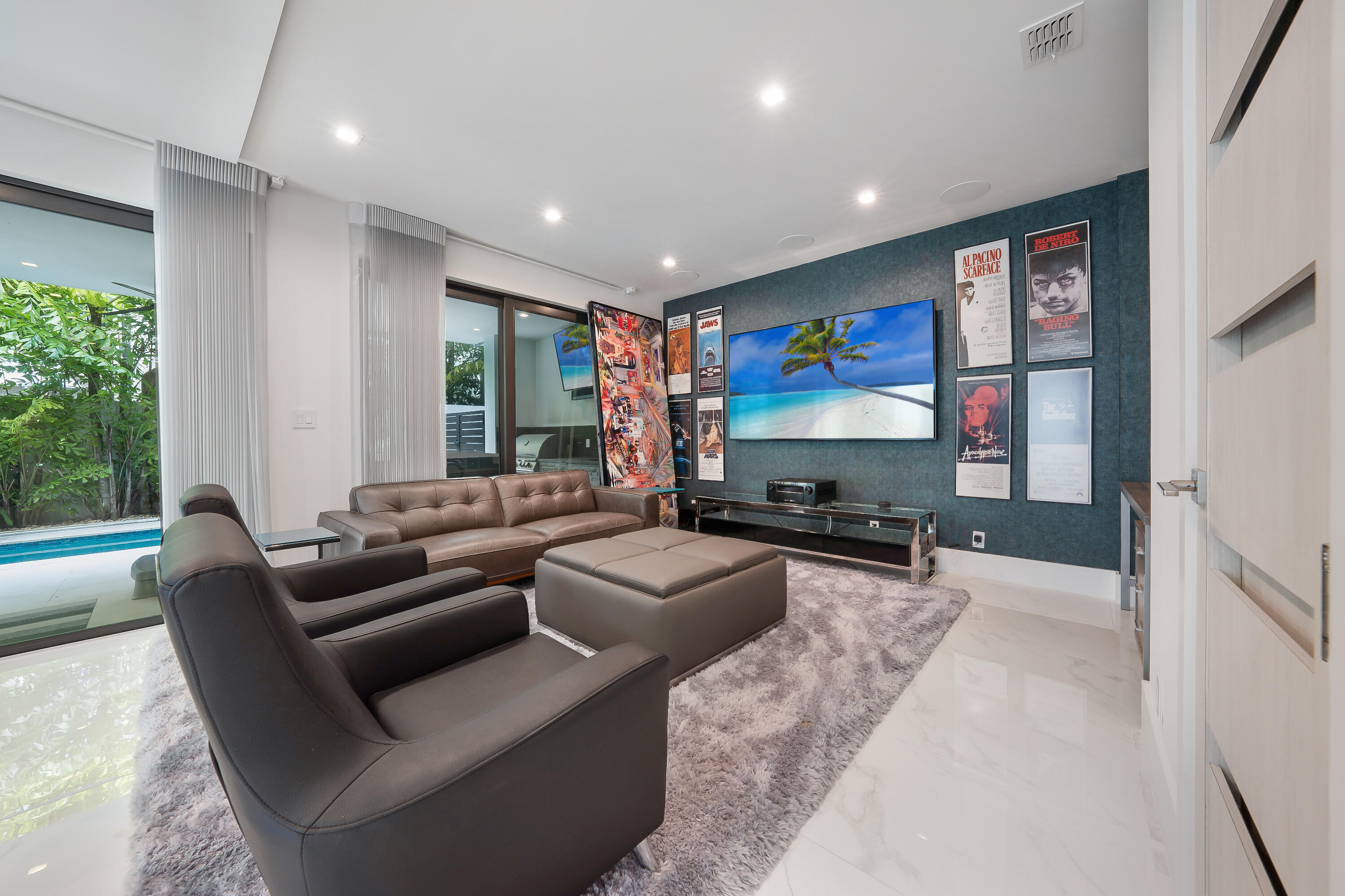 106 NE 16th Fort Lauderdale, FL 33301