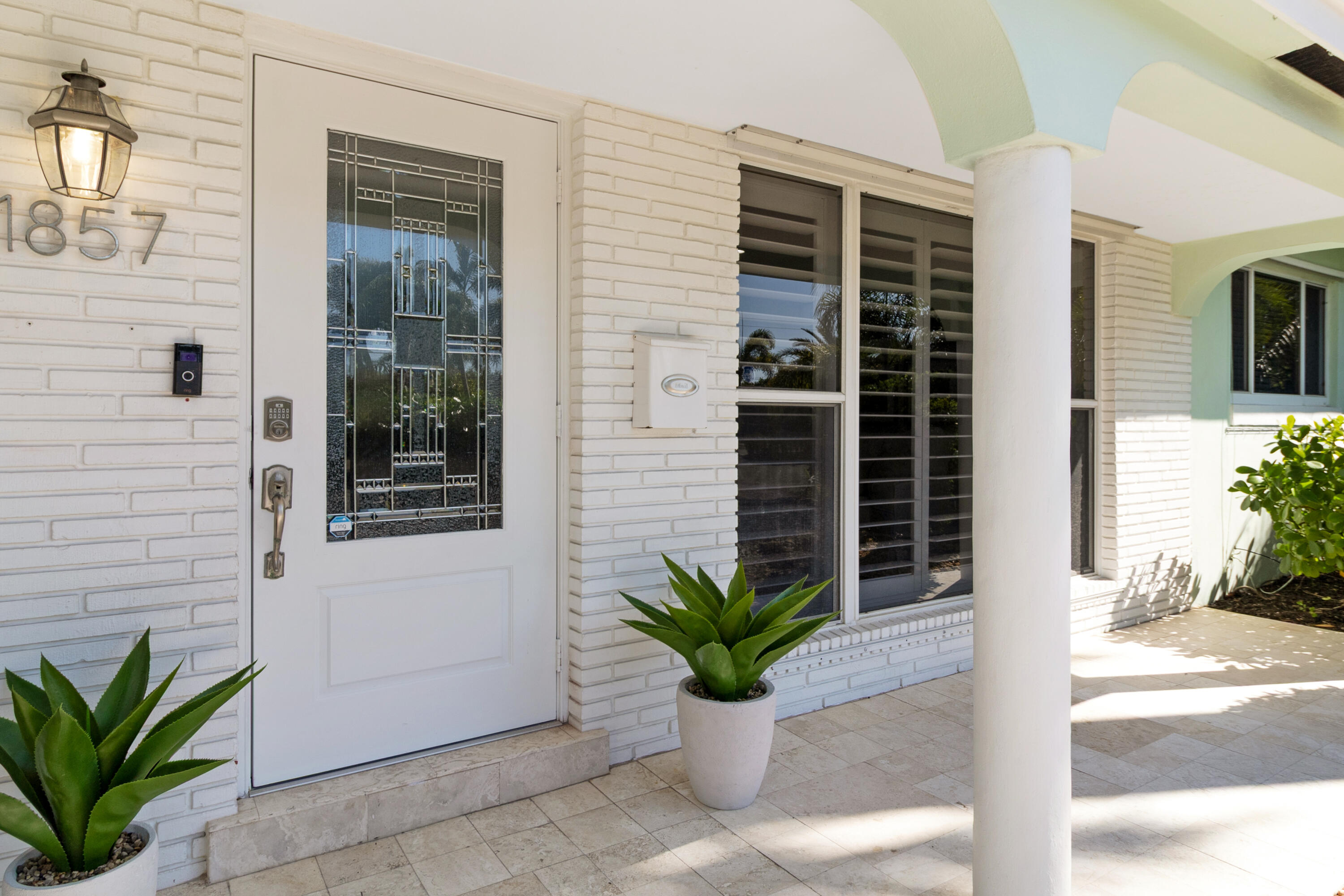 1857 NE 56th Fort Lauderdale, FL 33308