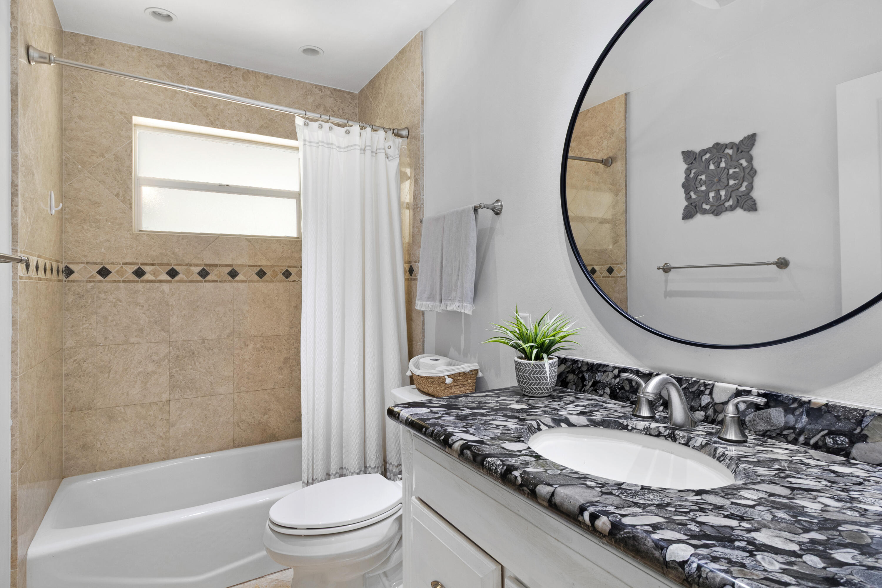 1857 NE 56th Fort Lauderdale, FL 33308