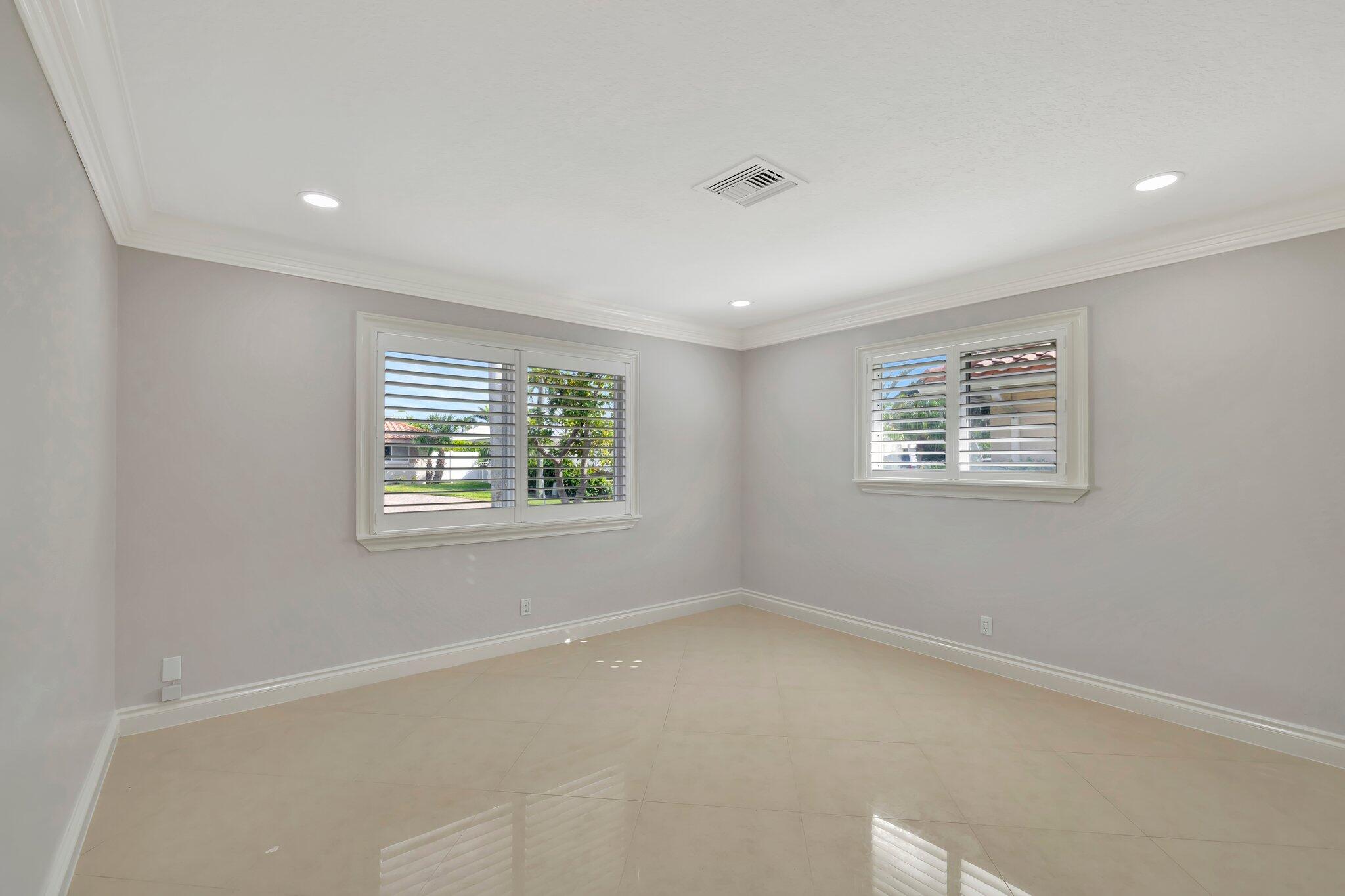 3851 NE 27th Lighthouse Point, FL 33064