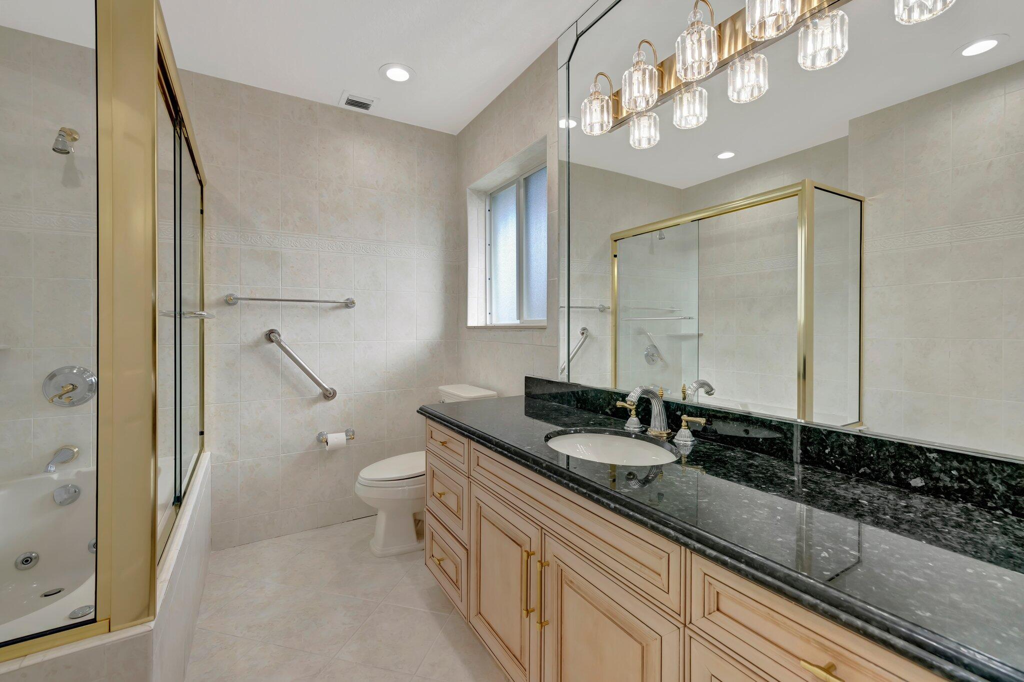 3851 NE 27th Lighthouse Point, FL 33064