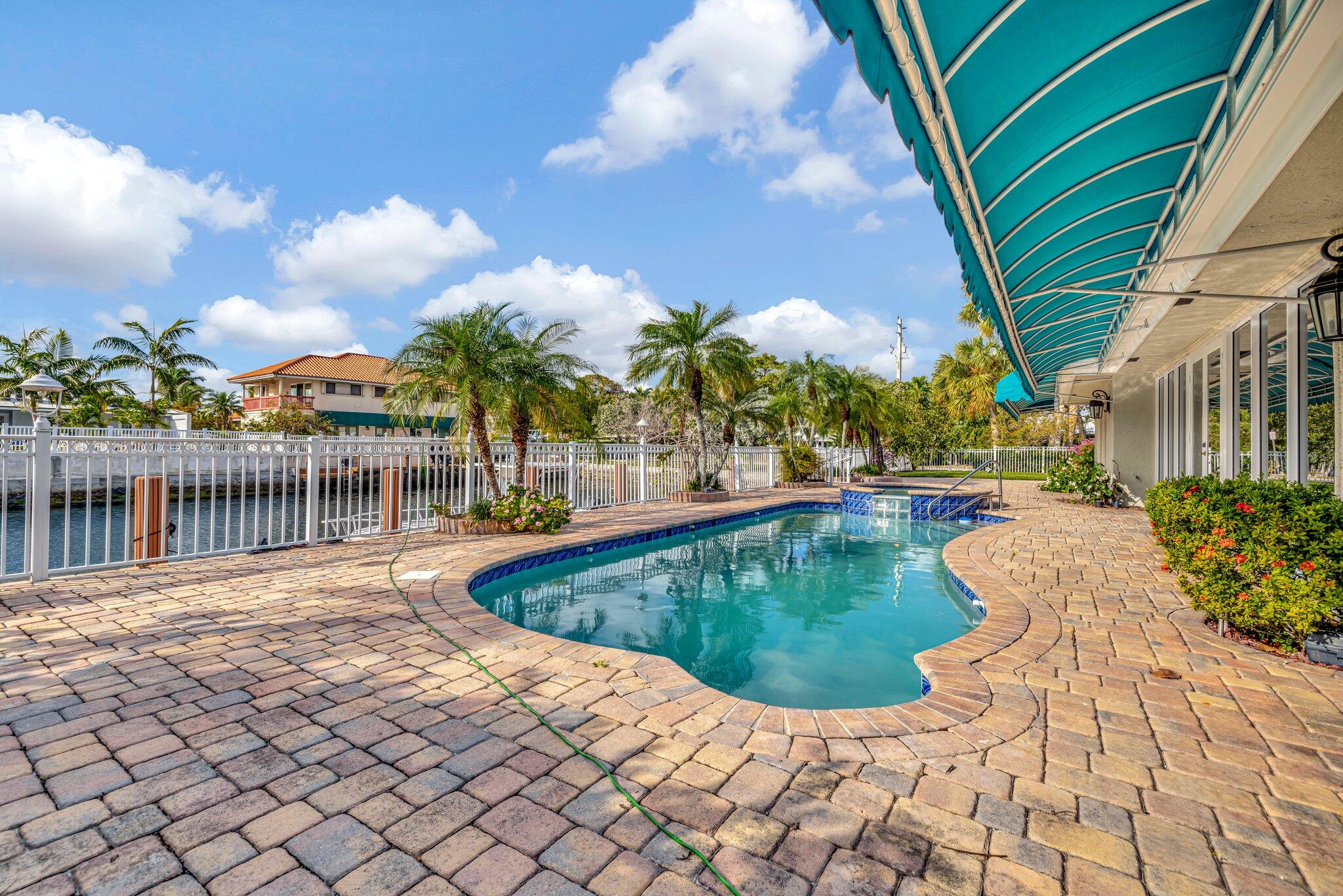 3851 NE 27th Lighthouse Point, FL 33064