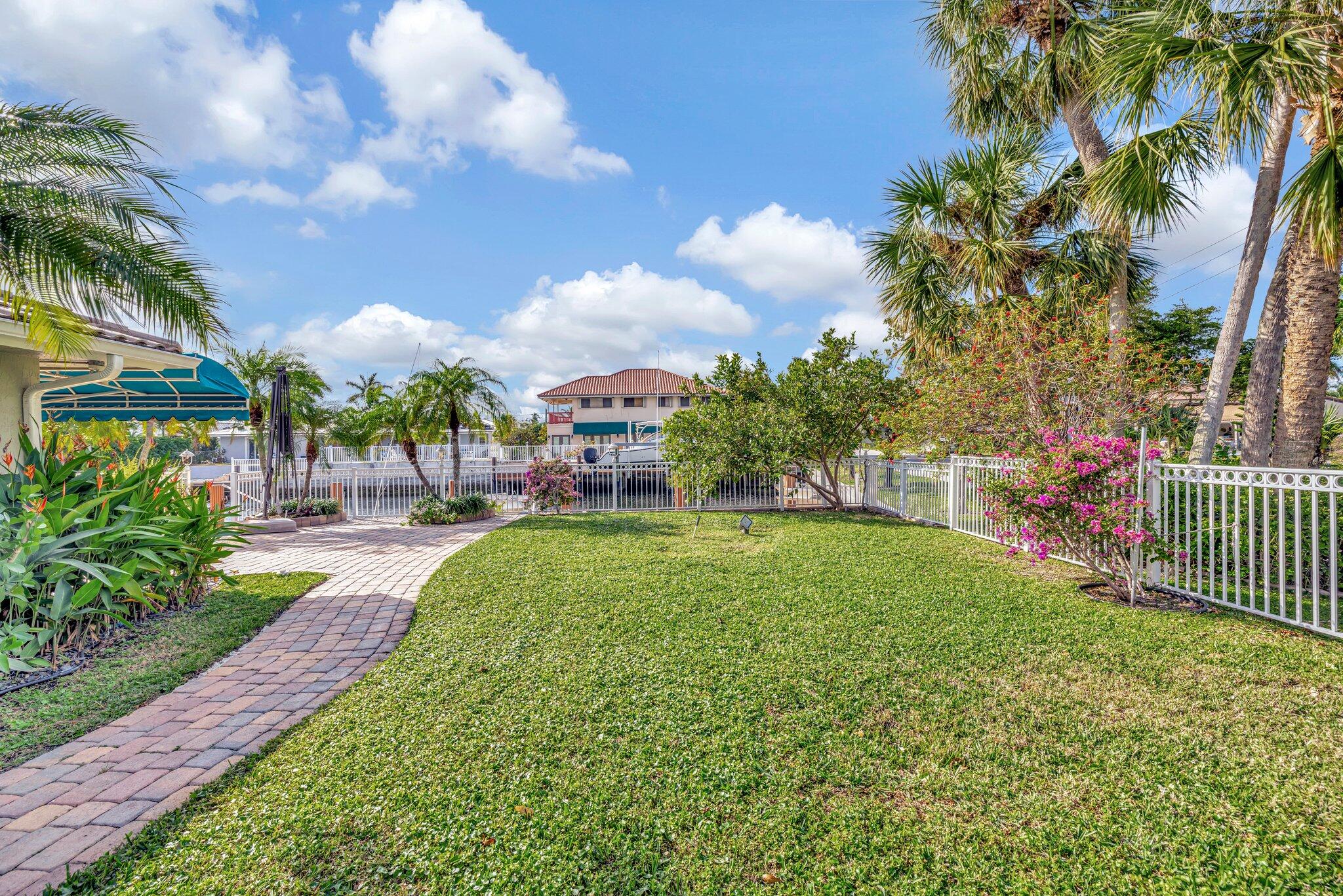 3851 NE 27th Lighthouse Point, FL 33064