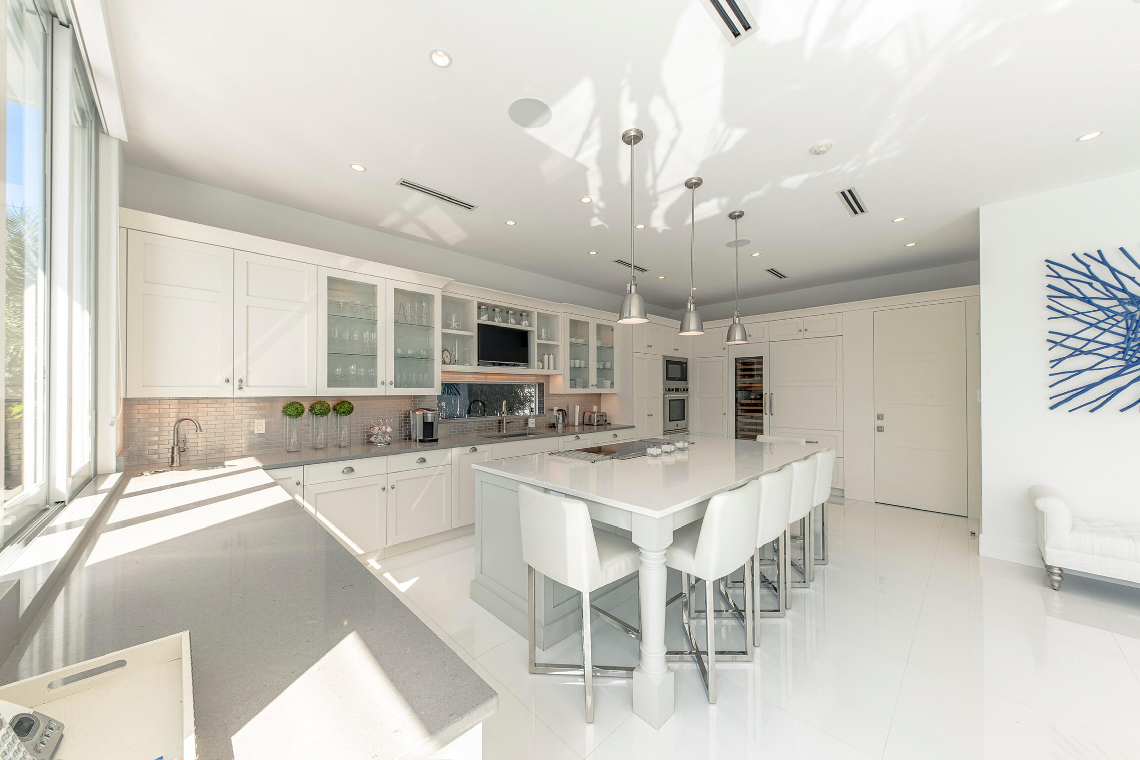 701 Flamingo Fort Lauderdale, FL 33301