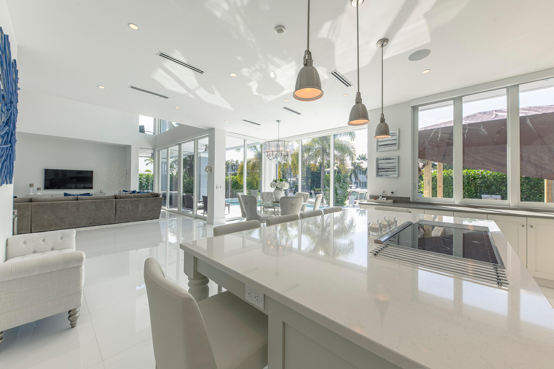 701 Flamingo Fort Lauderdale, FL 33301