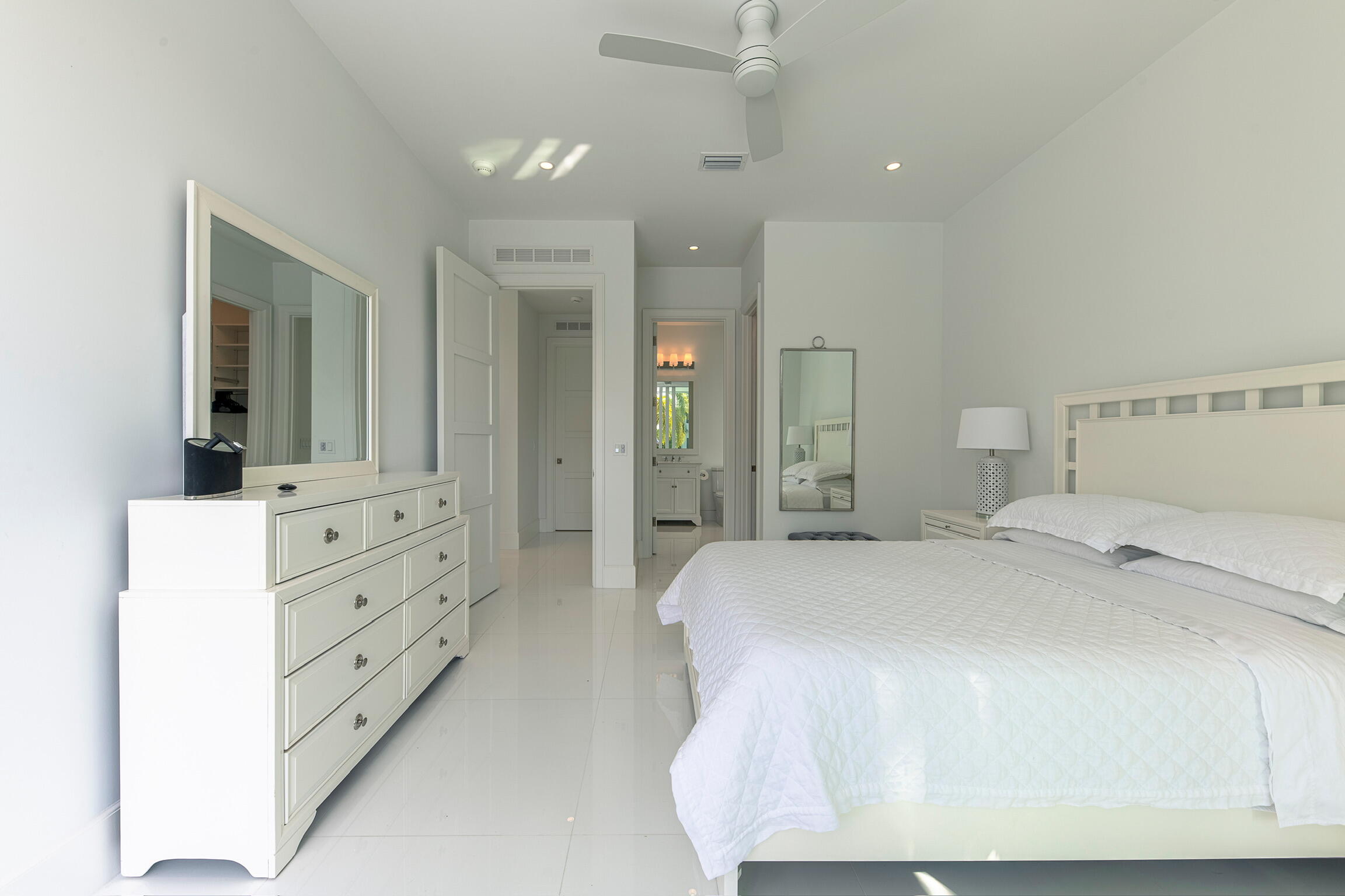 701 Flamingo Fort Lauderdale, FL 33301