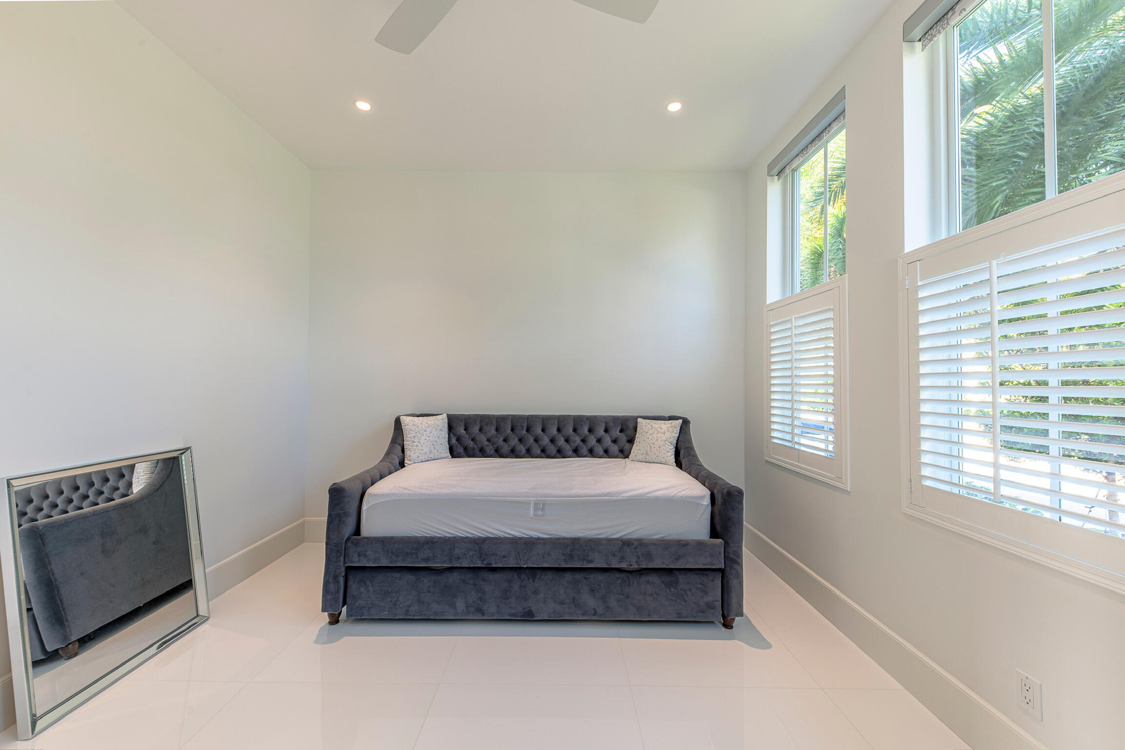 701 Flamingo Fort Lauderdale, FL 33301