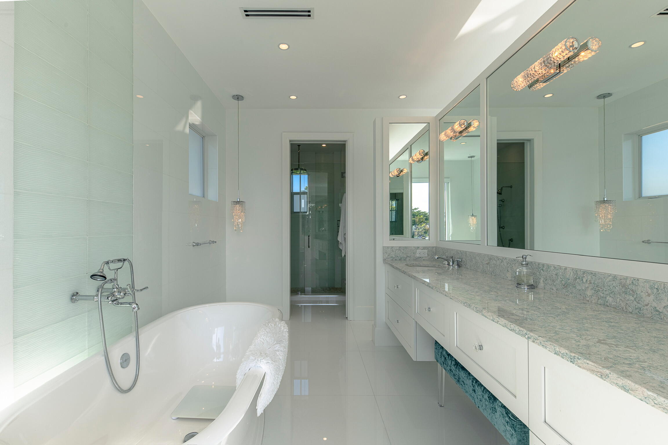 701 Flamingo Fort Lauderdale, FL 33301