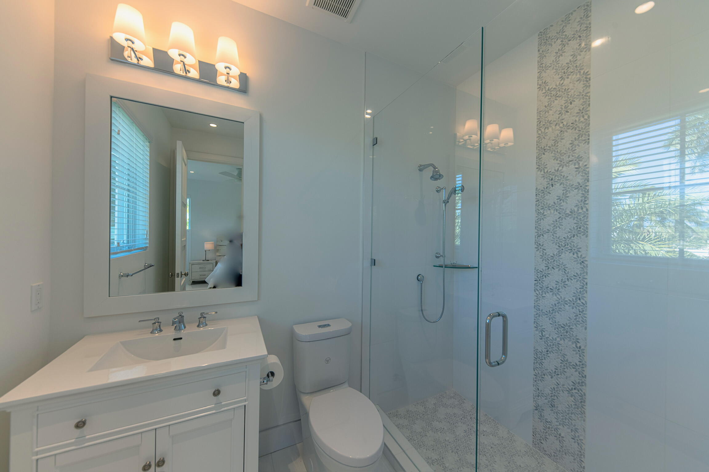 701 Flamingo Fort Lauderdale, FL 33301