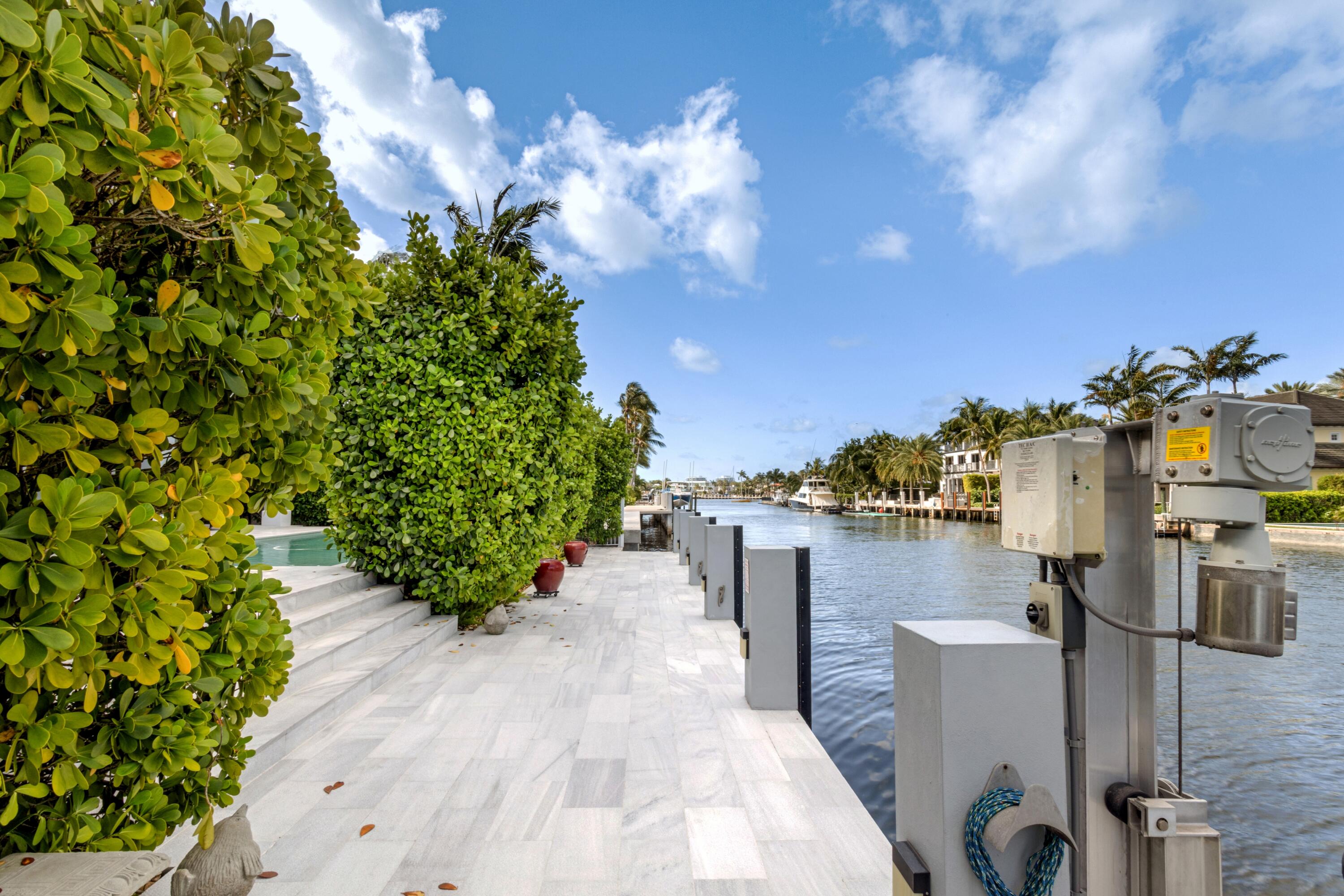 701 Flamingo Fort Lauderdale, FL 33301