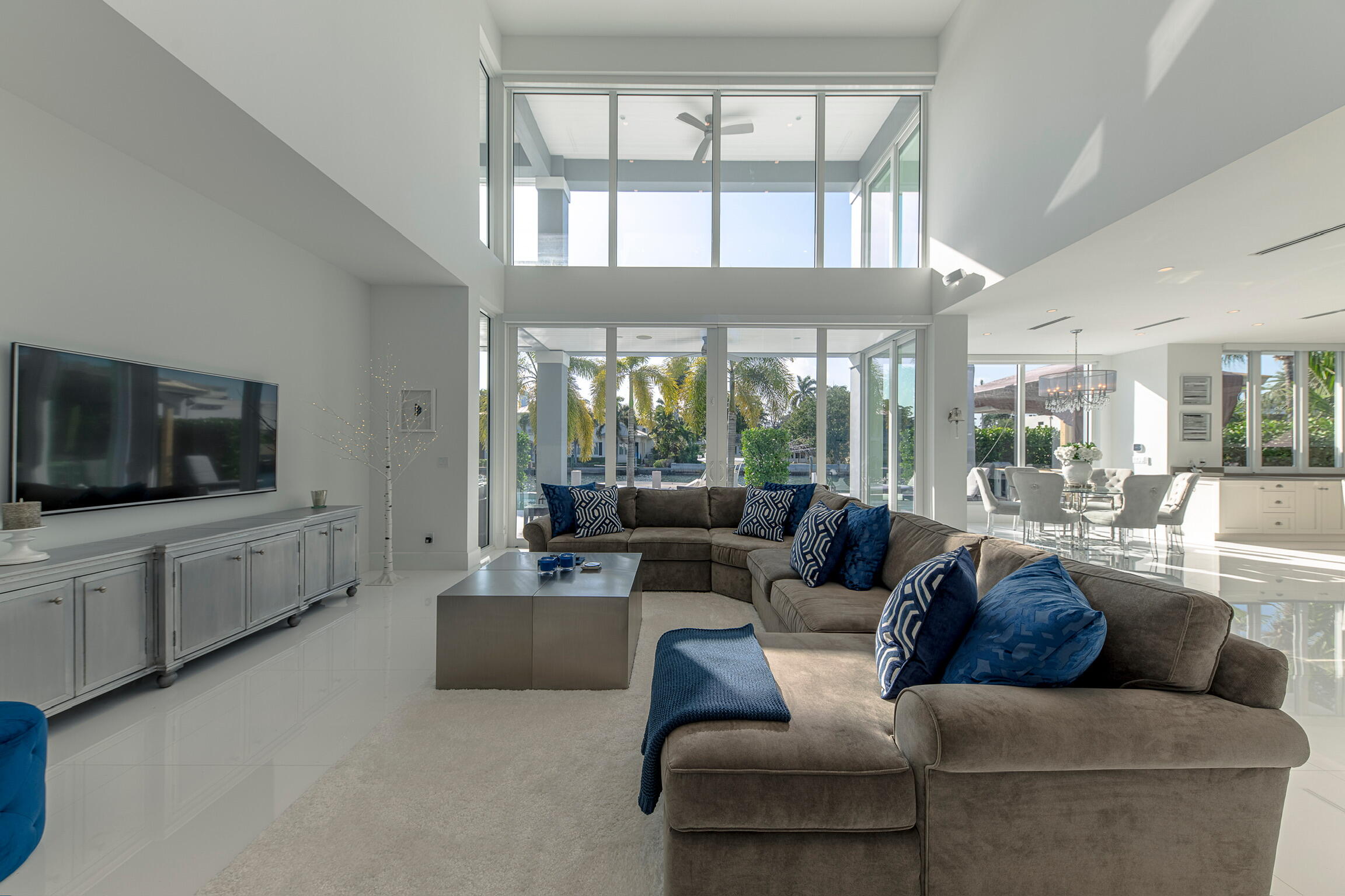 701 Flamingo Fort Lauderdale, FL 33301