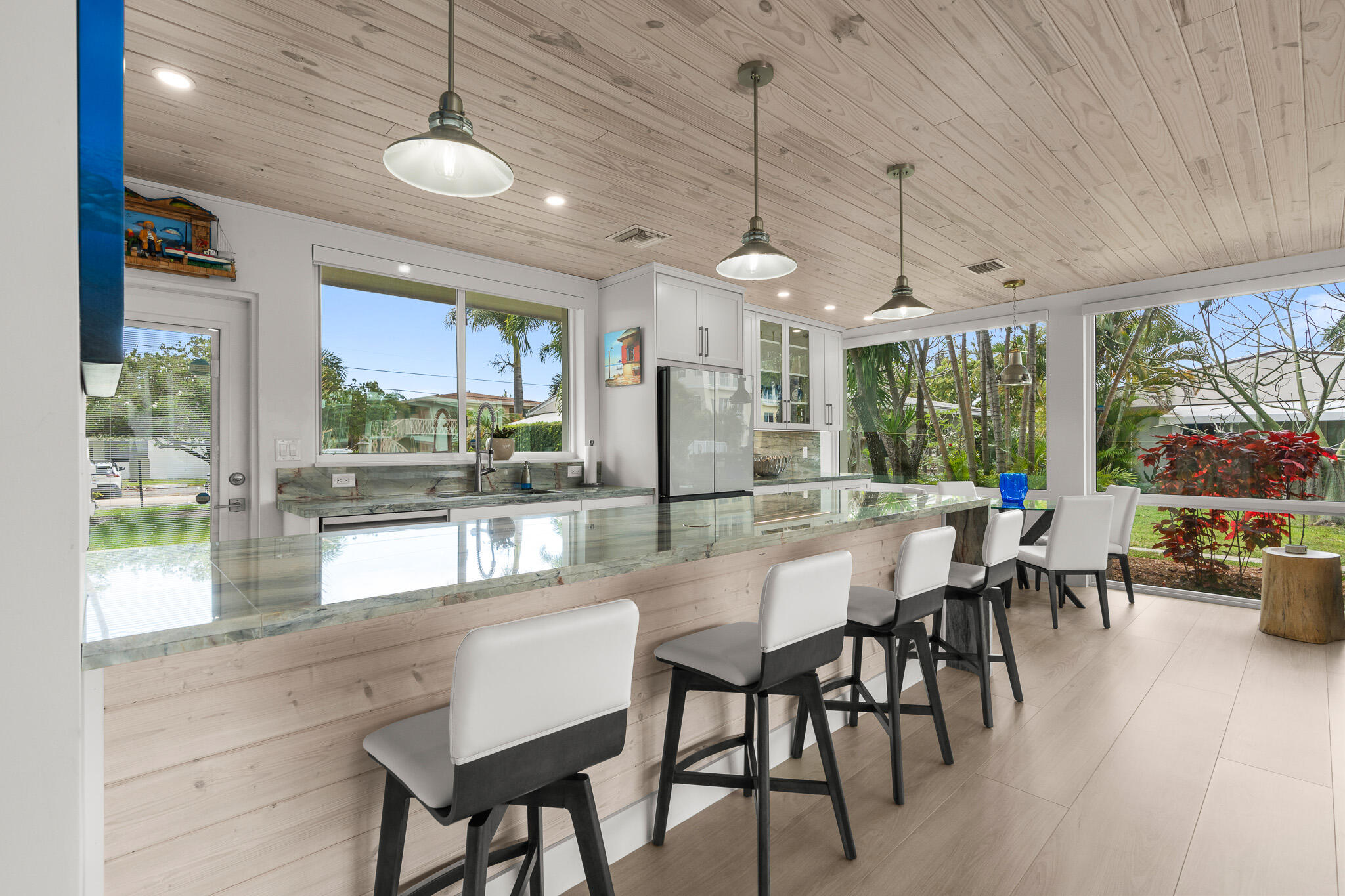 3211 SE 11th #3e Pompano Beach, FL 33062