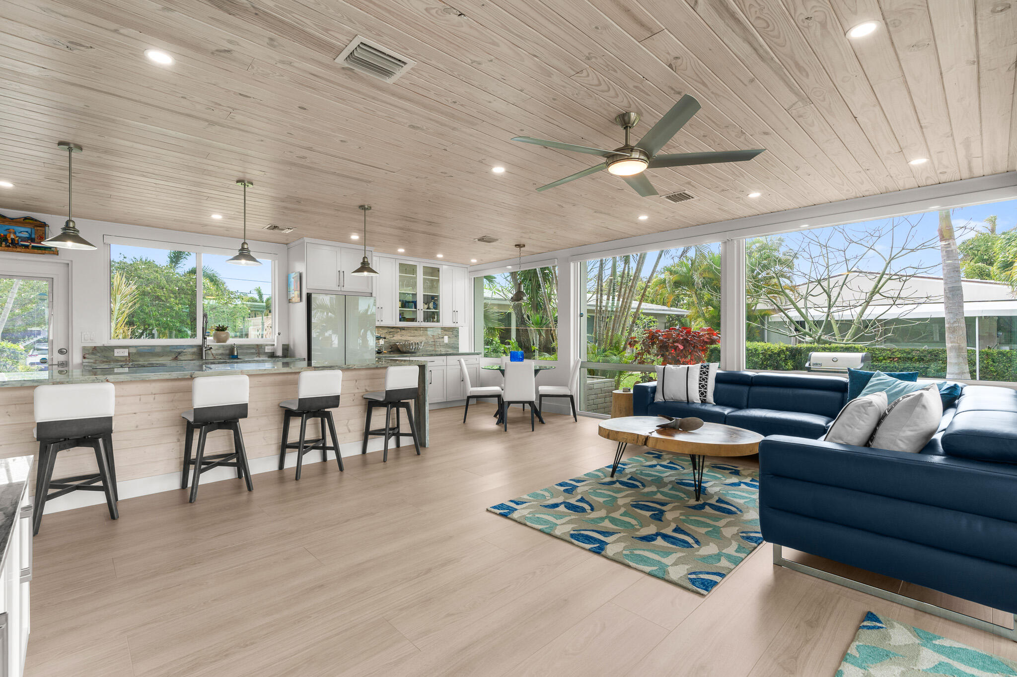 3211 SE 11th #3e Pompano Beach, FL 33062