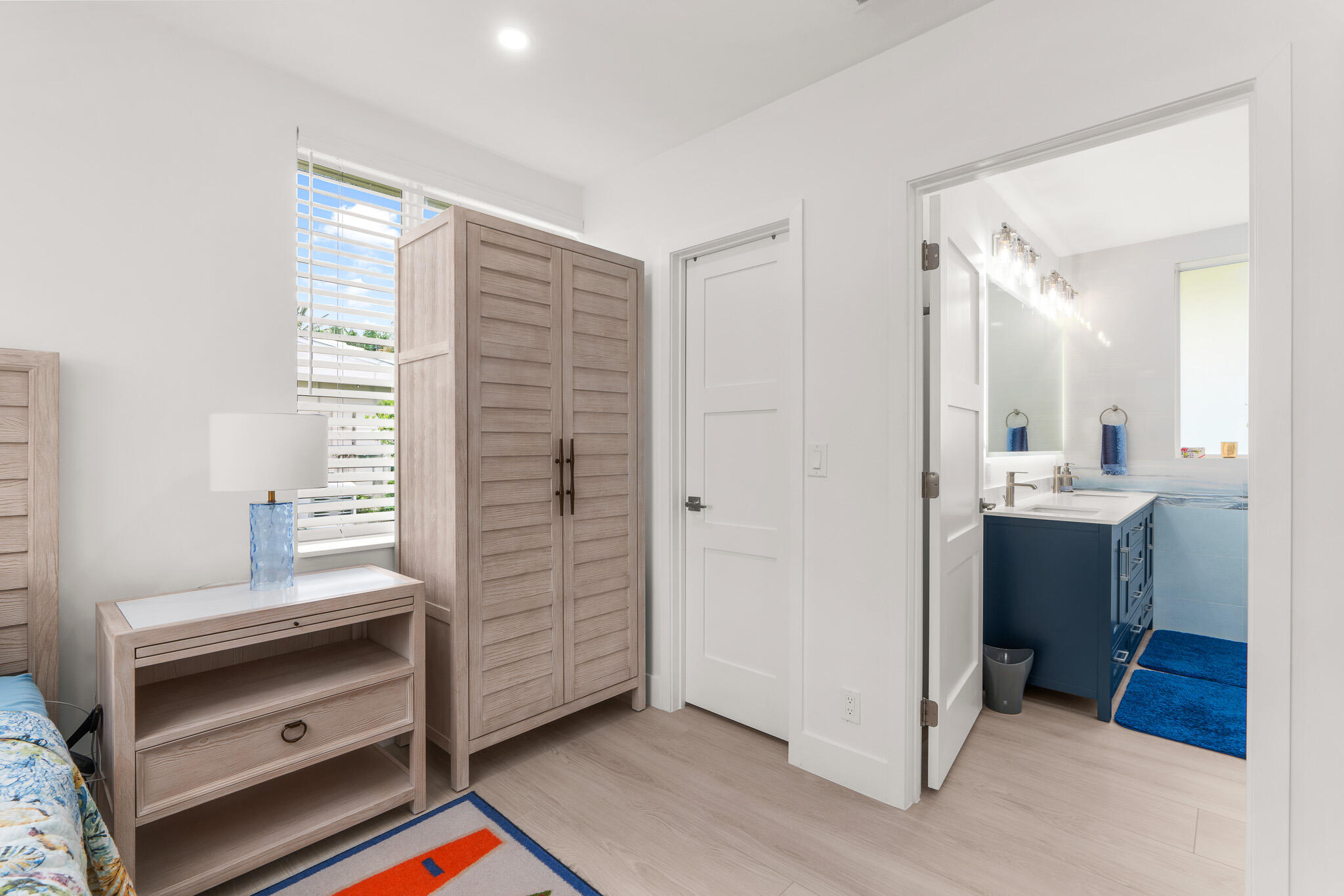 3211 SE 11th #3e Pompano Beach, FL 33062