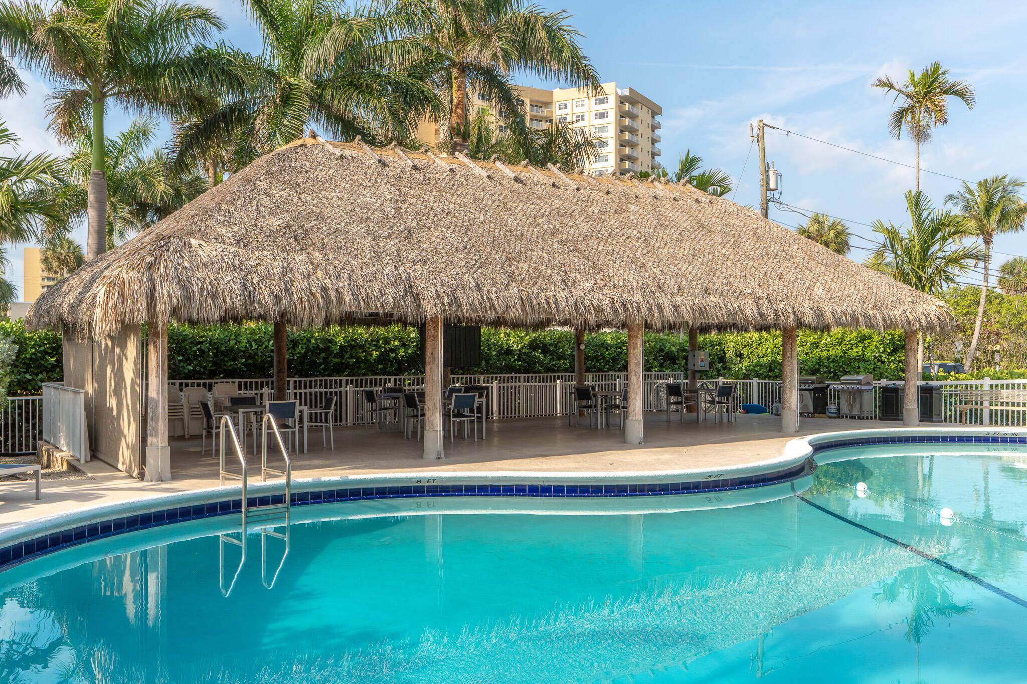 3211 SE 11th #3e Pompano Beach, FL 33062