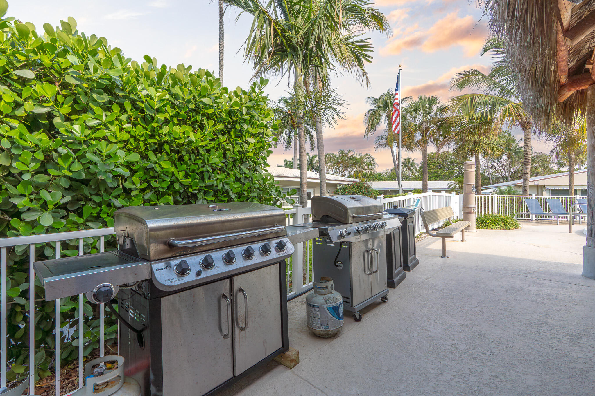 3211 SE 11th #3e Pompano Beach, FL 33062
