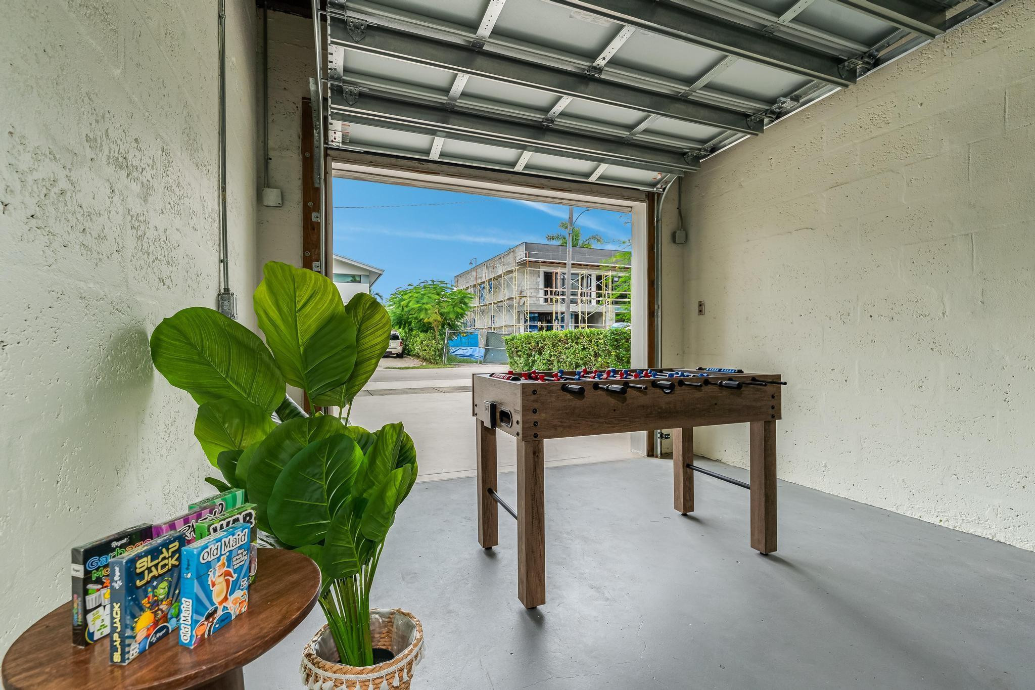 616 NE 16th Fort Lauderdale, FL 33304