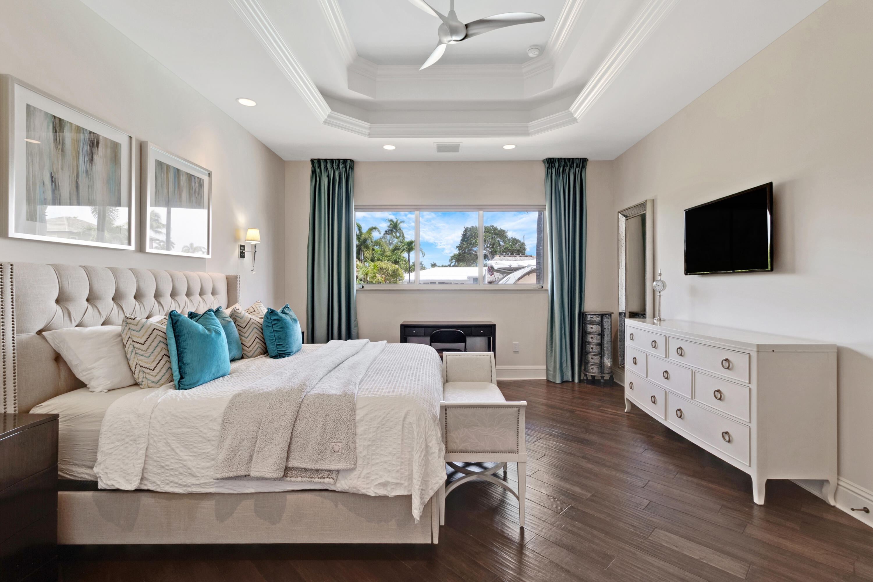 2461 SE 10th Pompano Beach, FL 33062