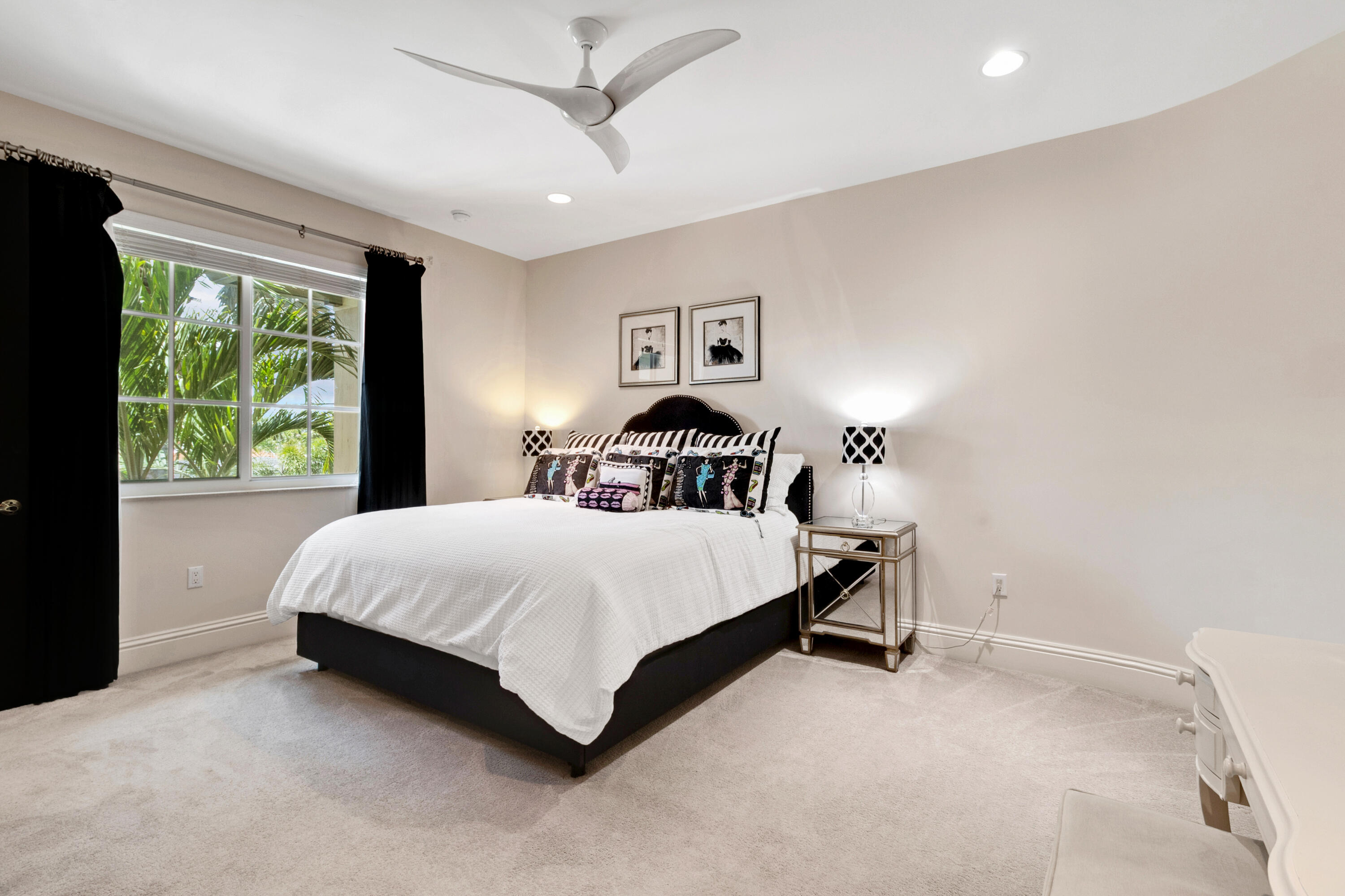 2461 SE 10th Pompano Beach, FL 33062