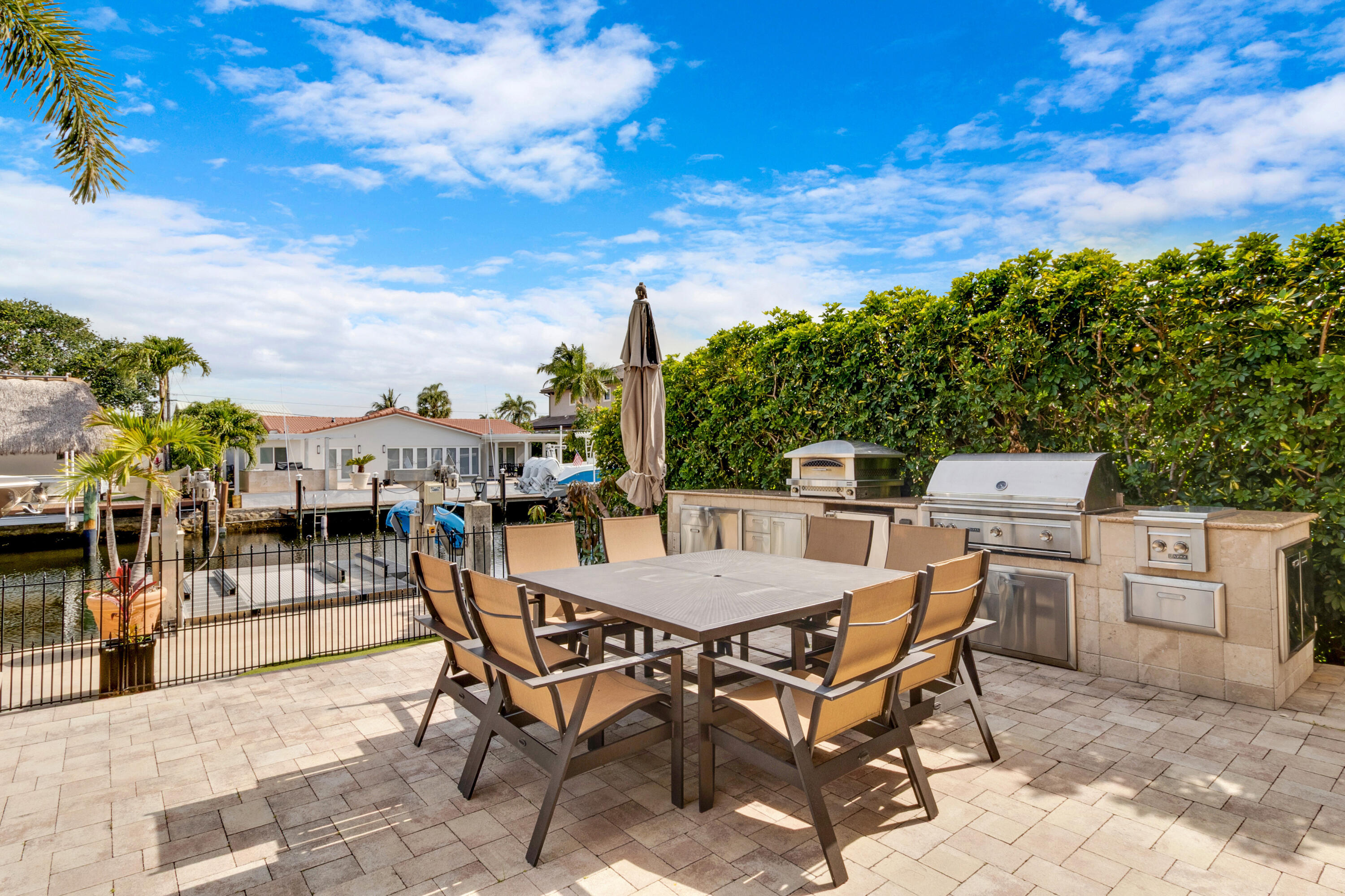 2461 SE 10th Pompano Beach, FL 33062
