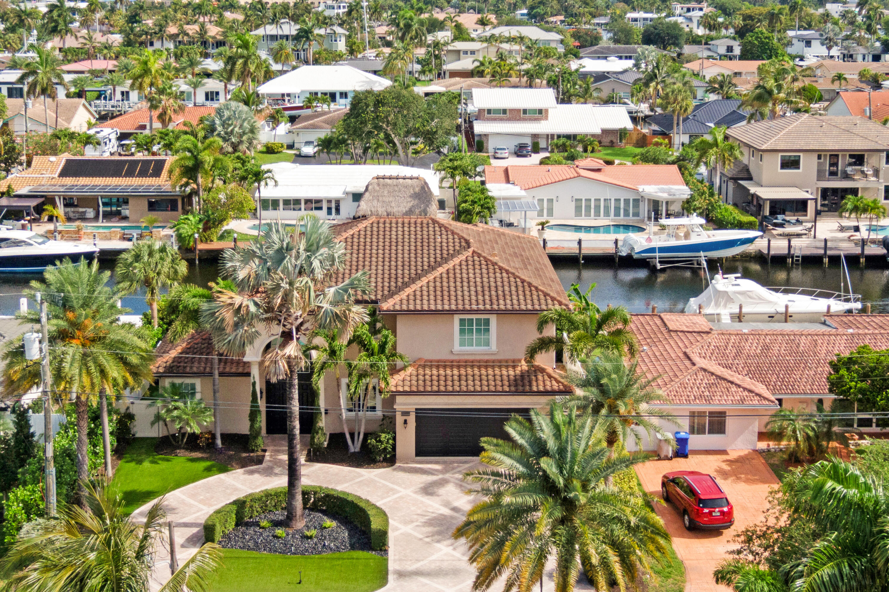 2461 SE 10th Pompano Beach, FL 33062