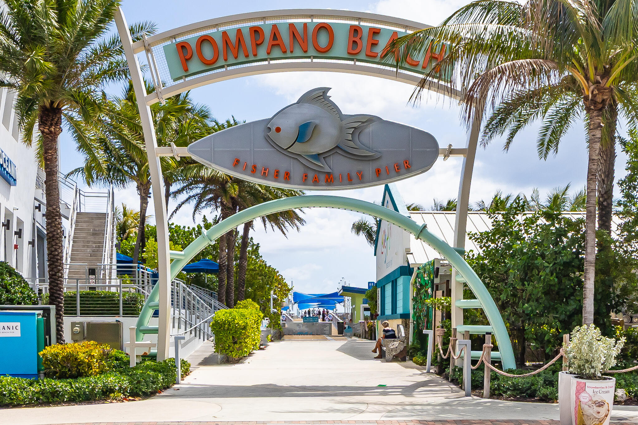 2461 SE 10th Pompano Beach, FL 33062