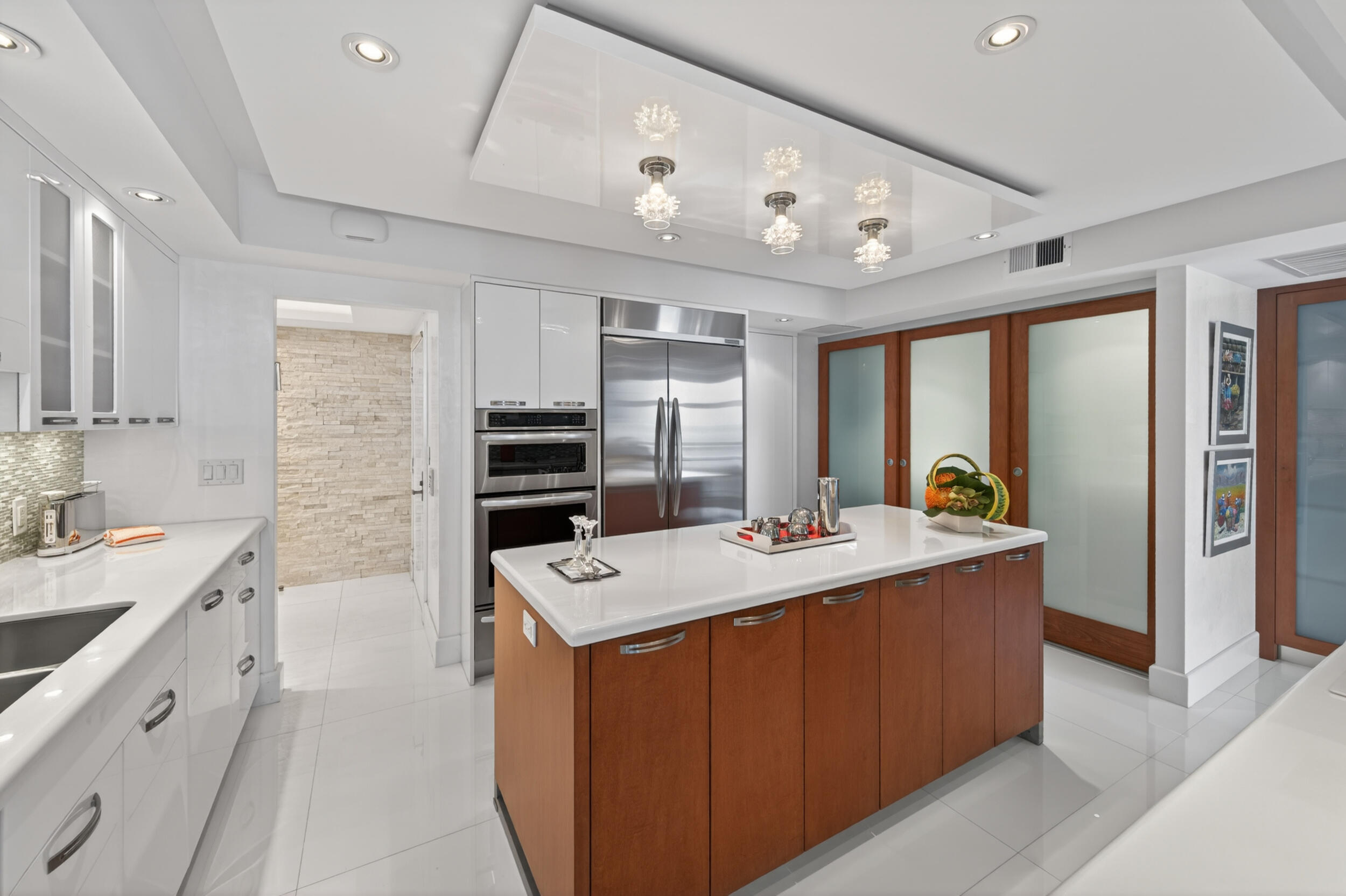 10155 Collins #1401 Bal Harbour, FL 33154