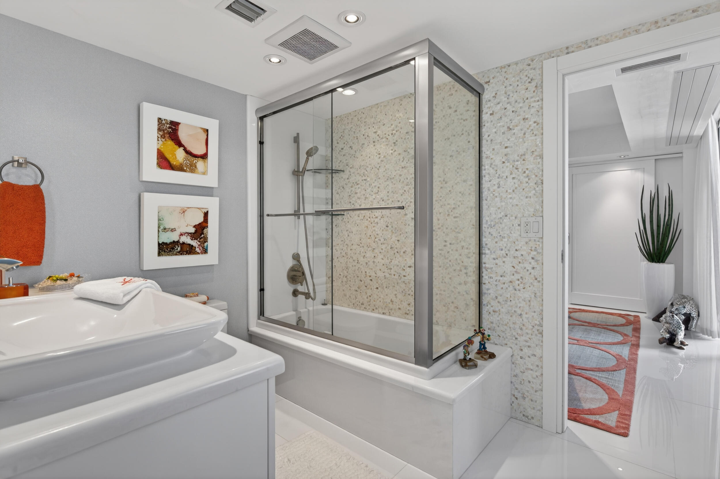 10155 Collins #1401 Bal Harbour, FL 33154