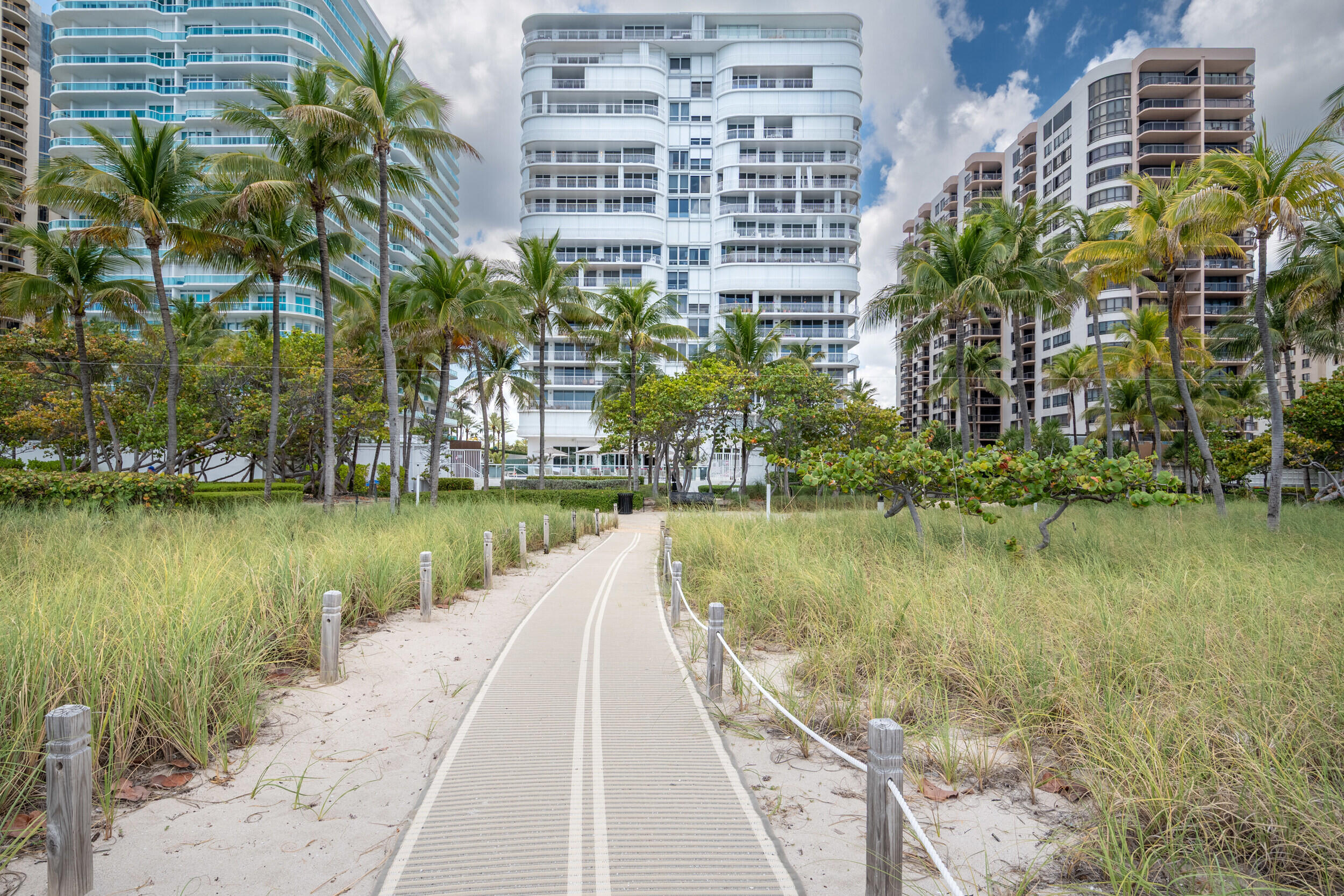 10155 Collins #1401 Bal Harbour, FL 33154