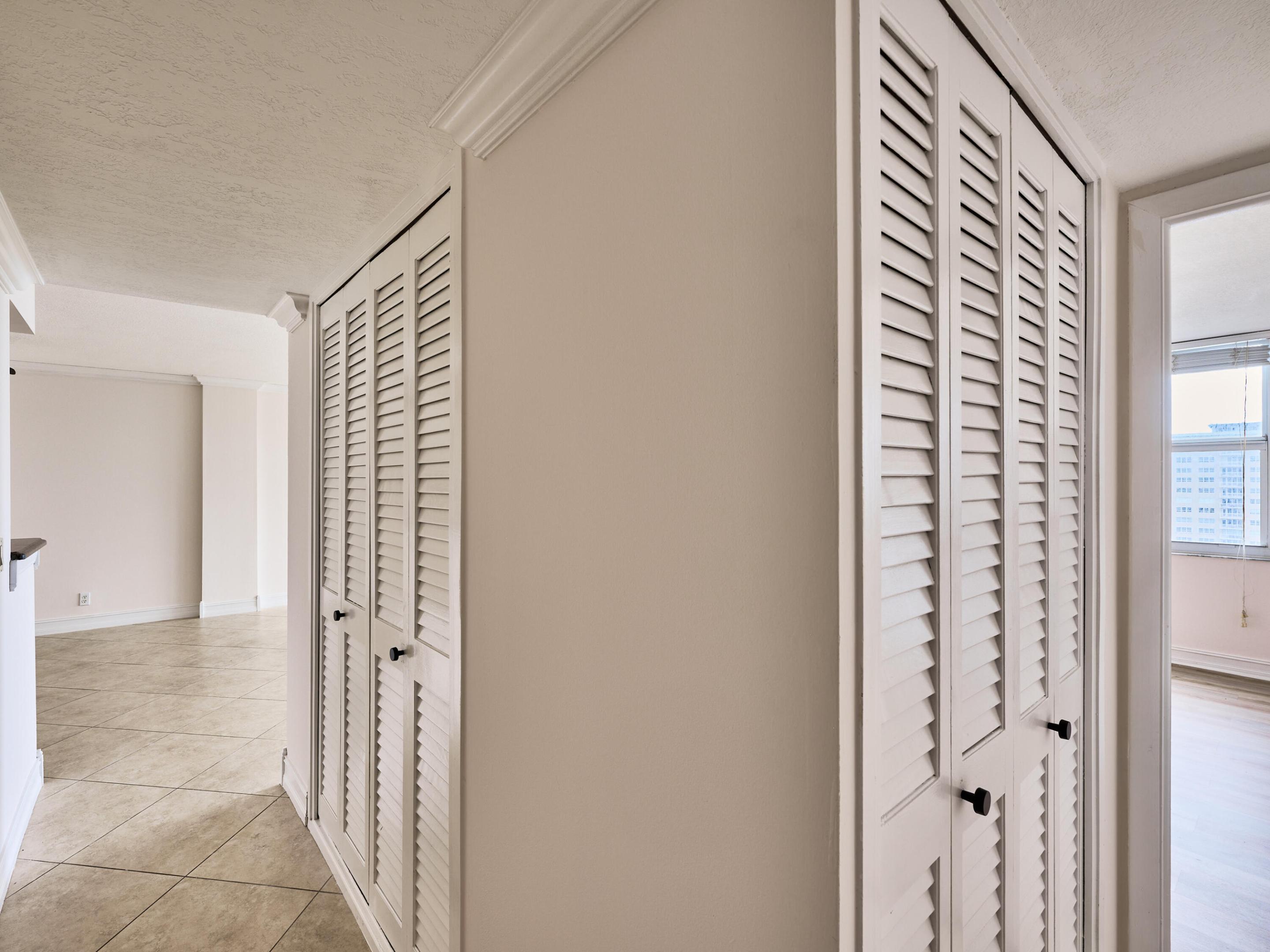 305 N Pompano Bch #1204 Pompano Beach, FL 33062