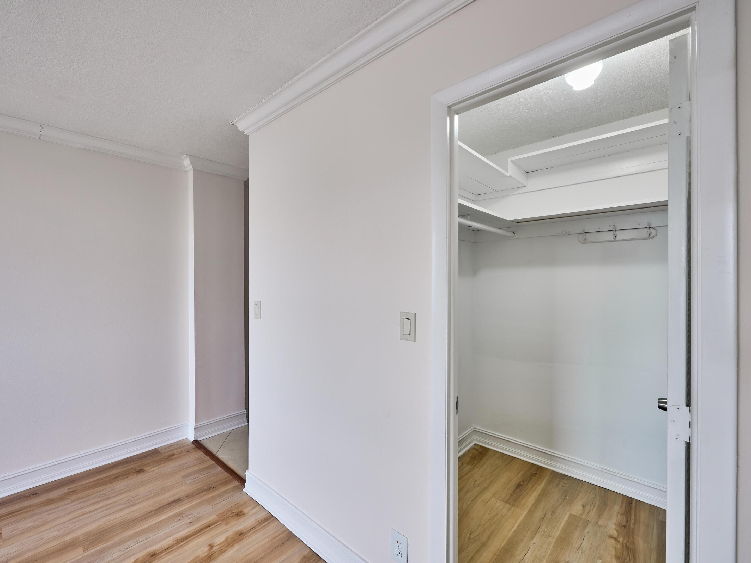 305 N Pompano Bch #1204 Pompano Beach, FL 33062