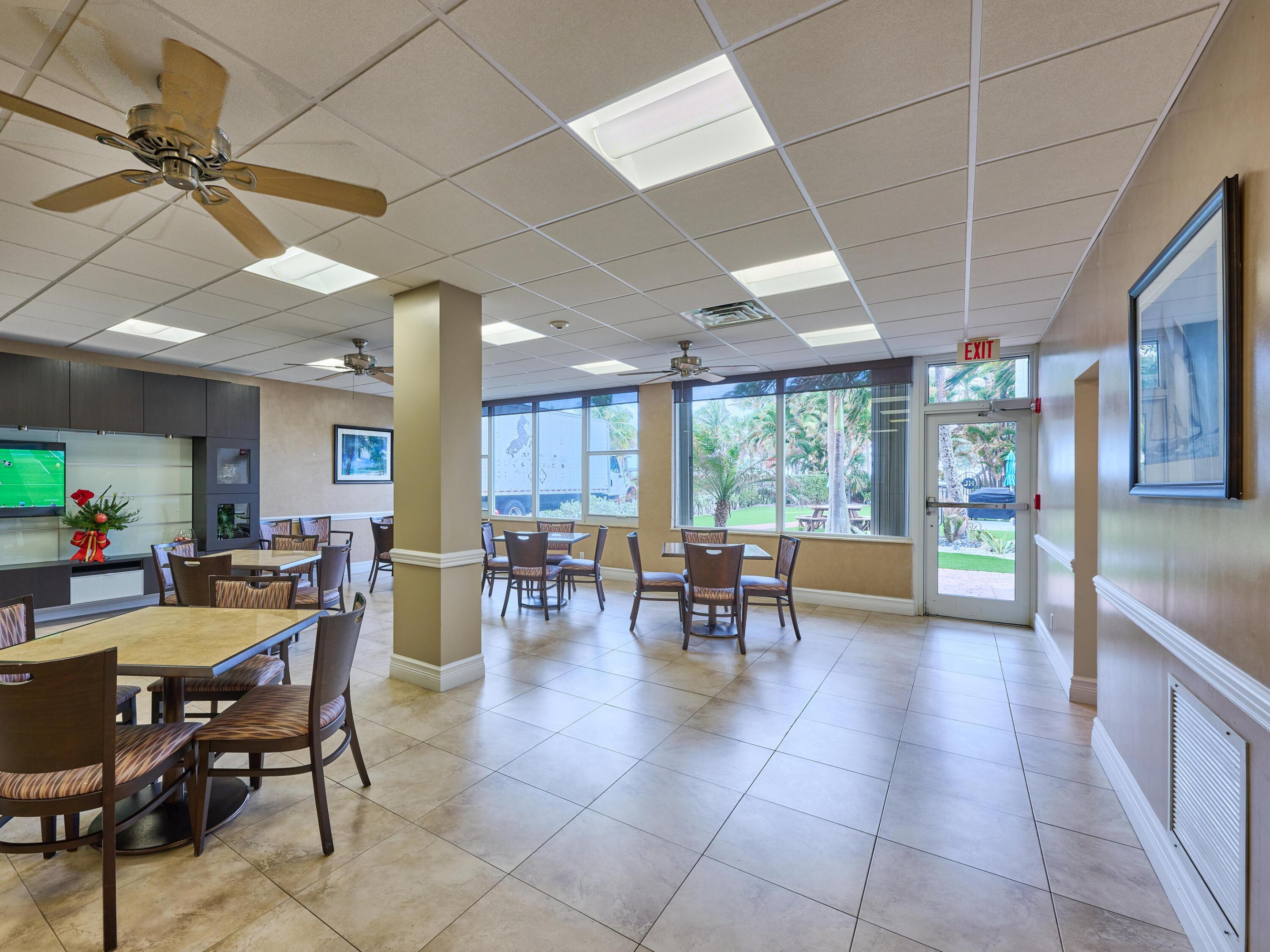 305 N Pompano Bch #1204 Pompano Beach, FL 33062